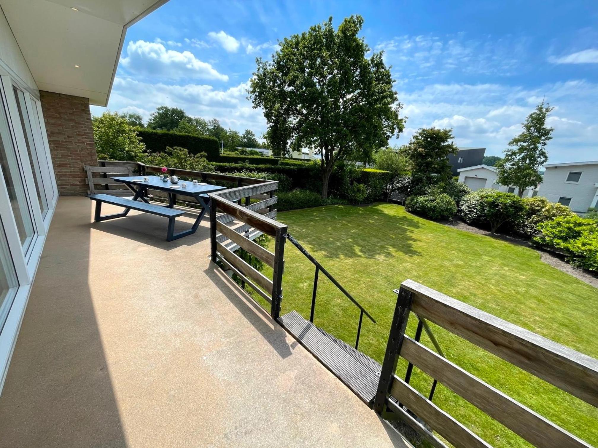 Holidayhouse De Schotsman view 4