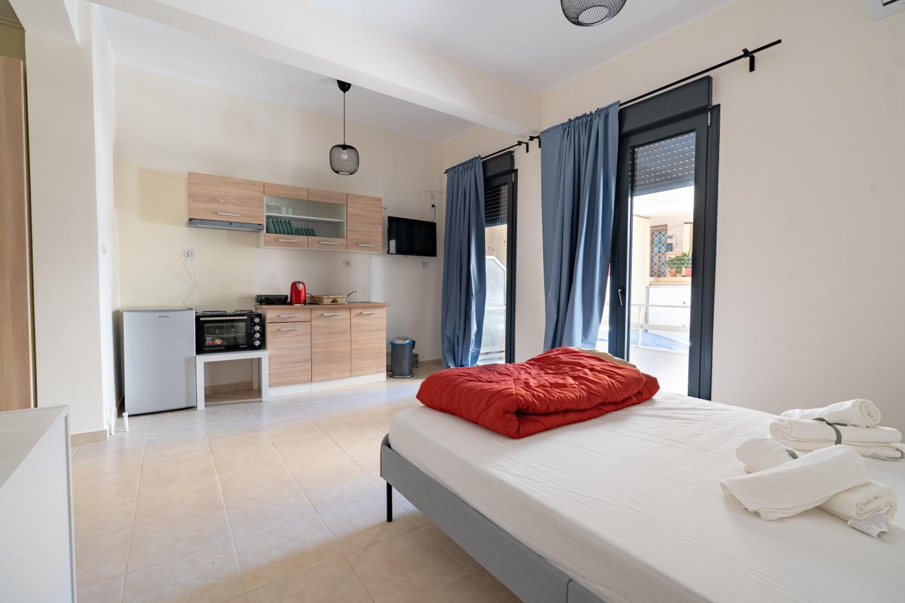 Ag Ioannis m station 1 bed for 2 pers by MPS photo 3