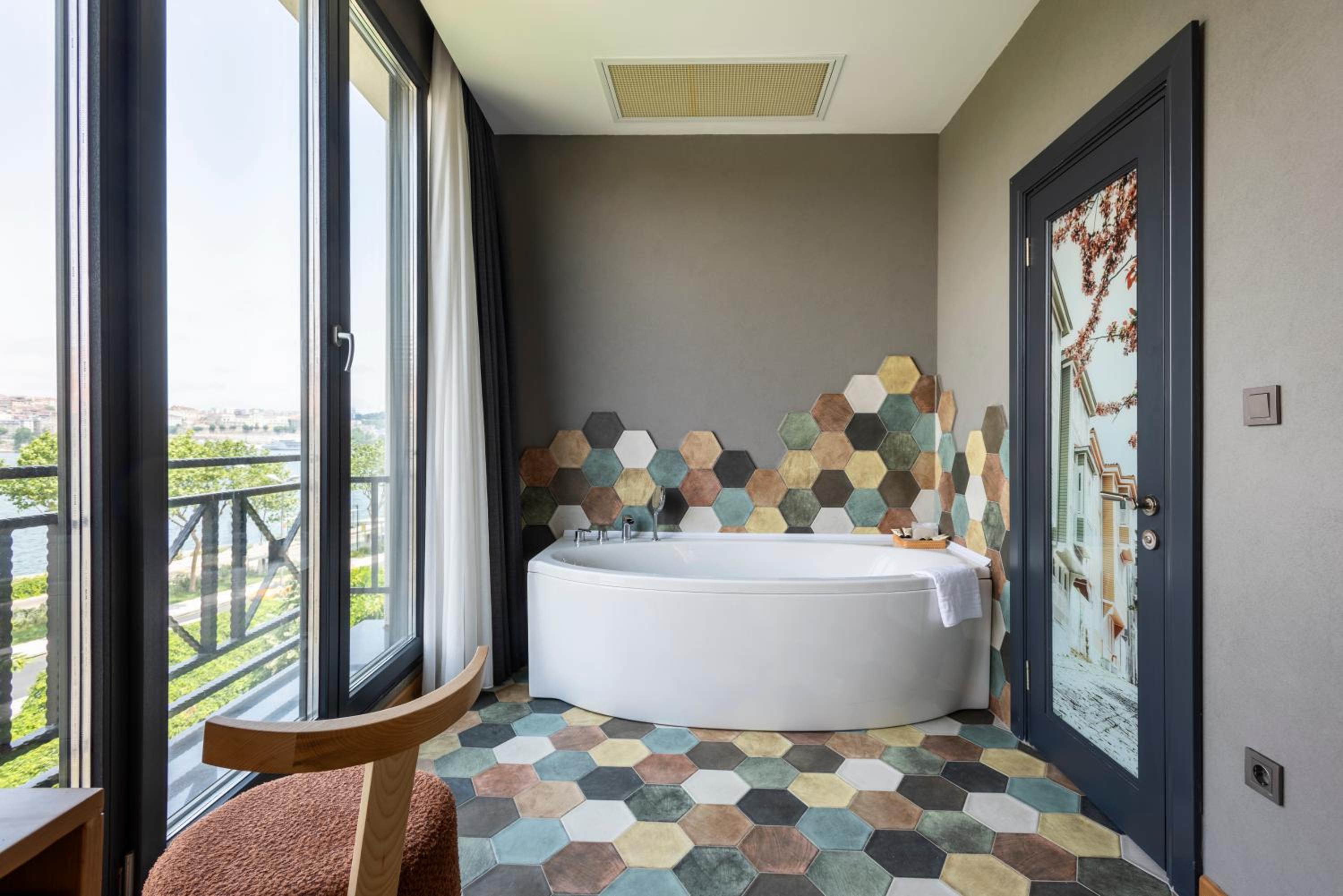 Petrion Otel - Image 103