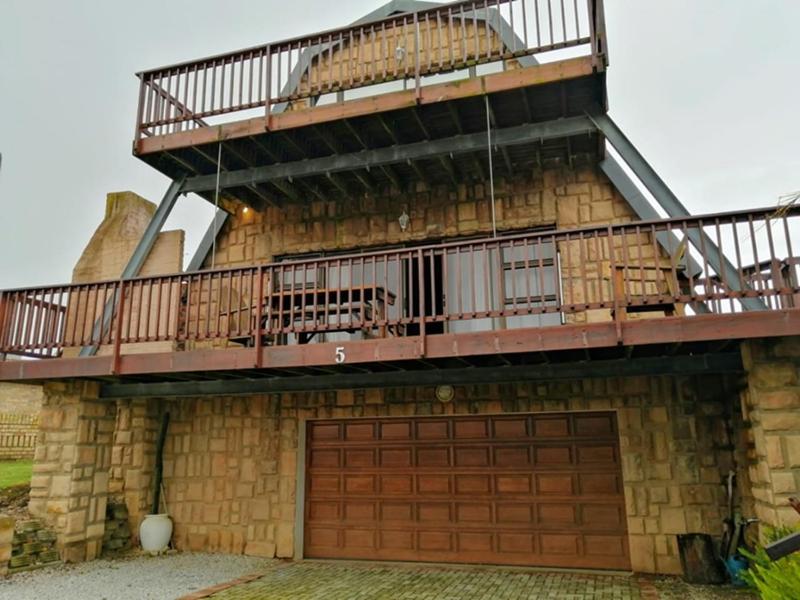 Surf Cabana 3 bedroom holiday home