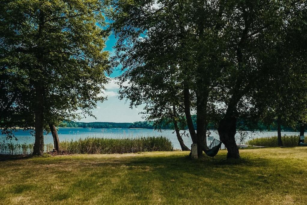 Ferienzimmer direkt am See