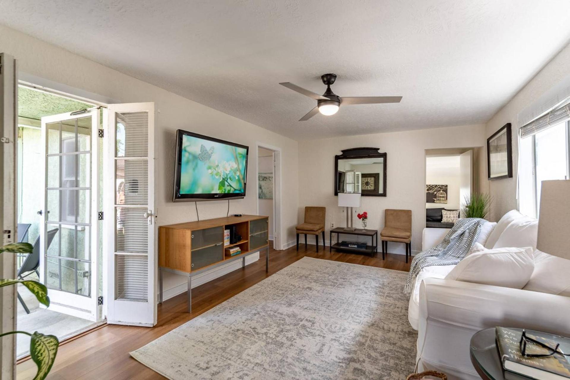Persimmon Cottage