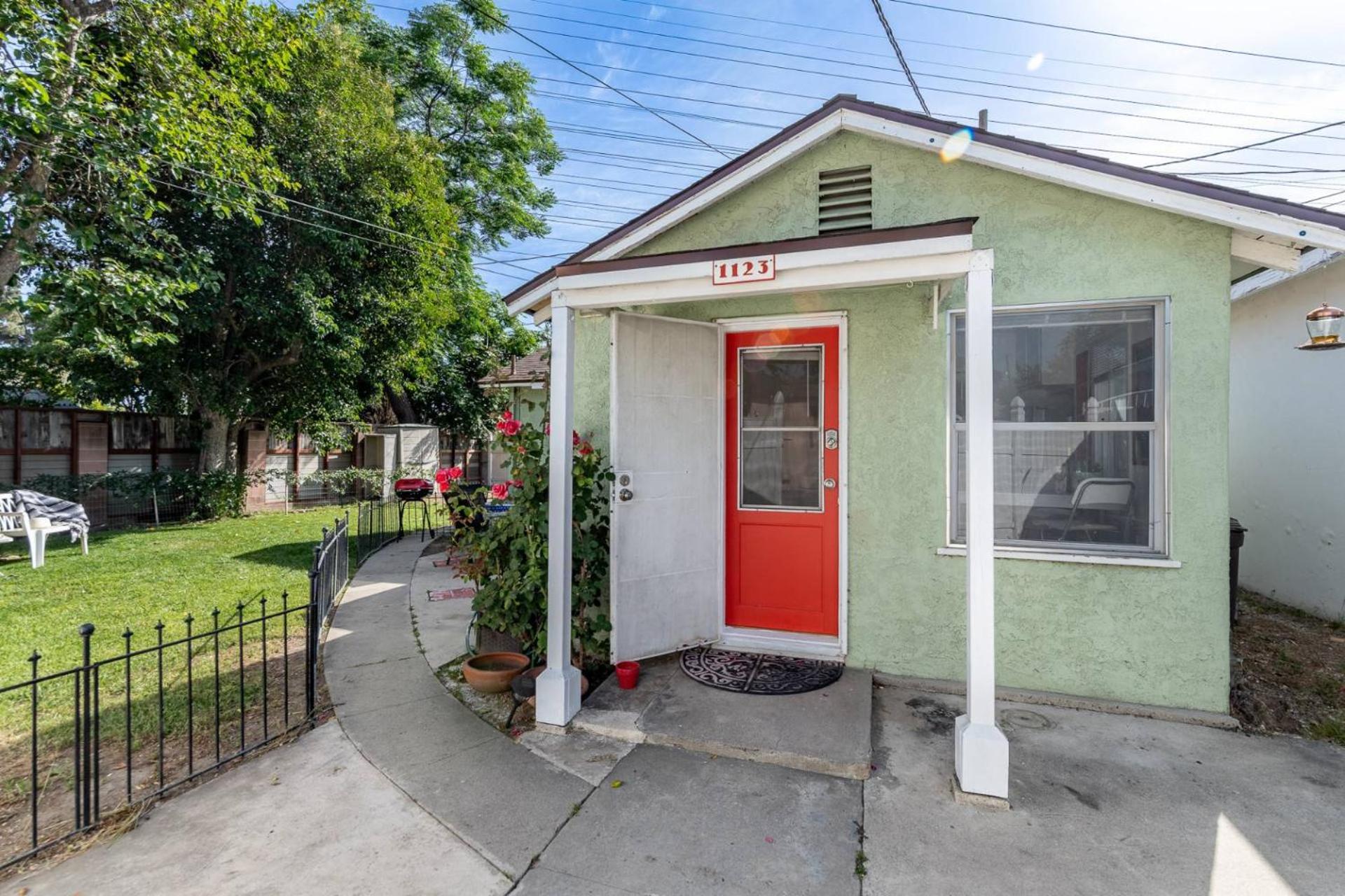 Persimmon Cottage