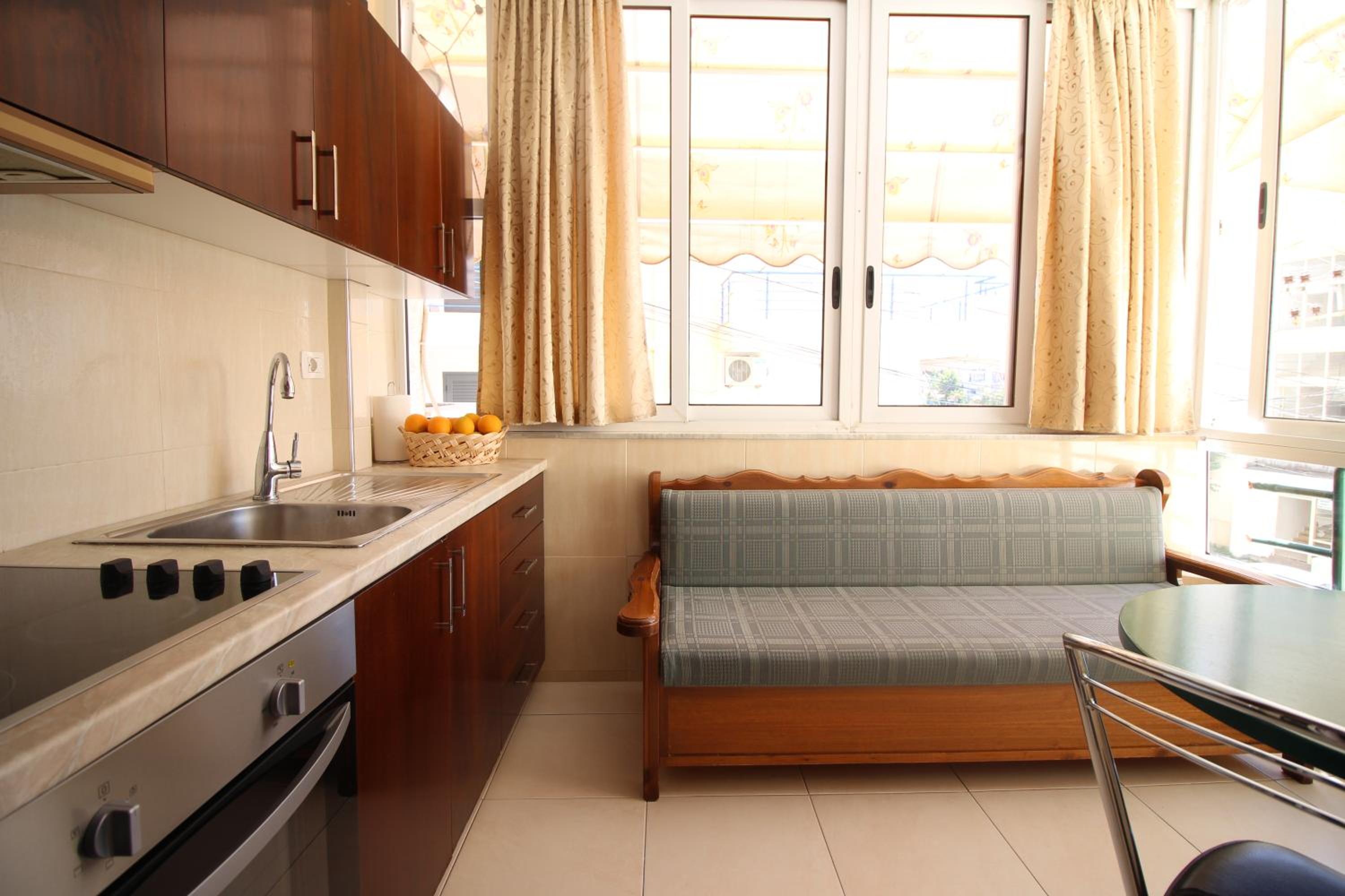 Klajdi Apartaments