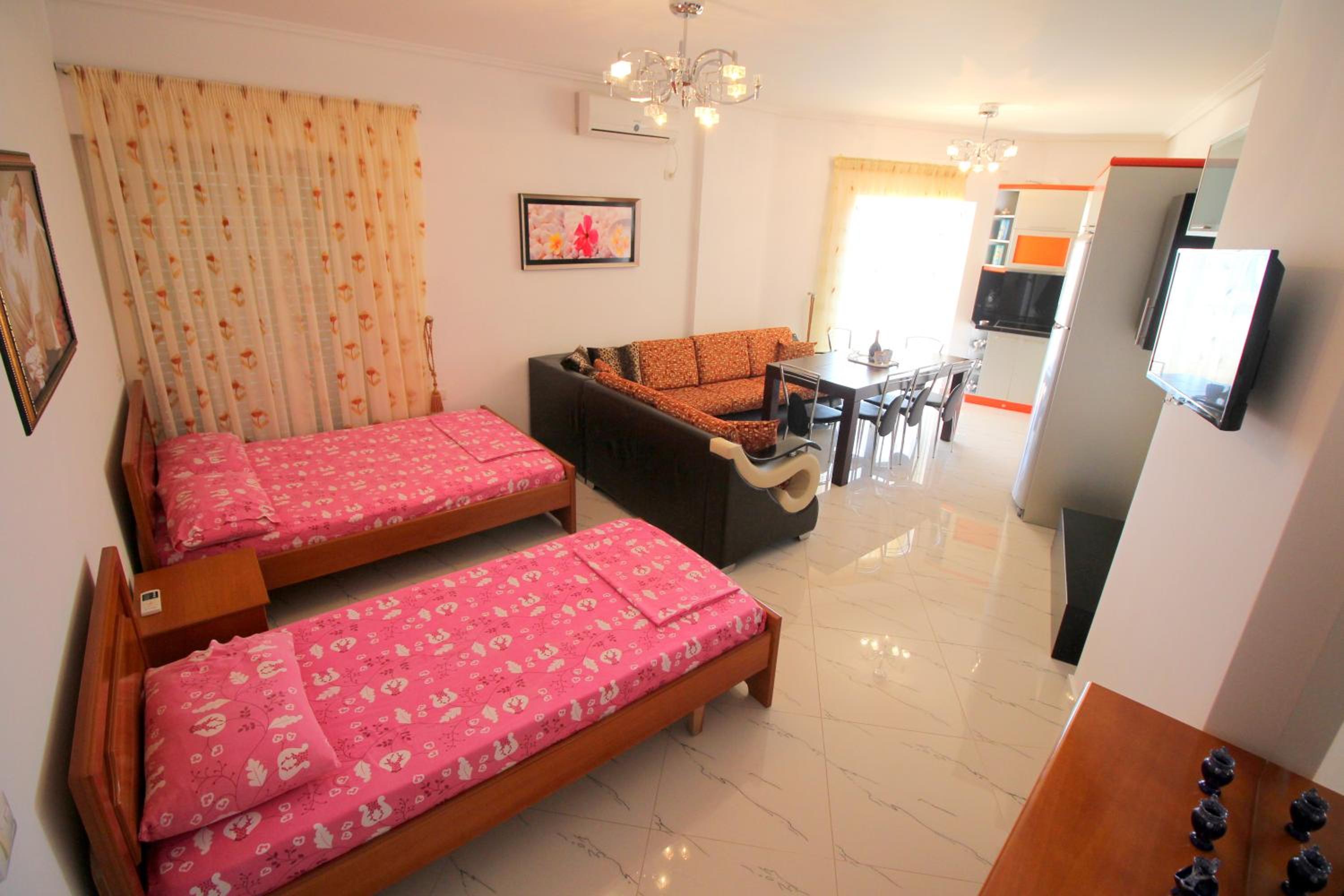 Klajdi Apartaments