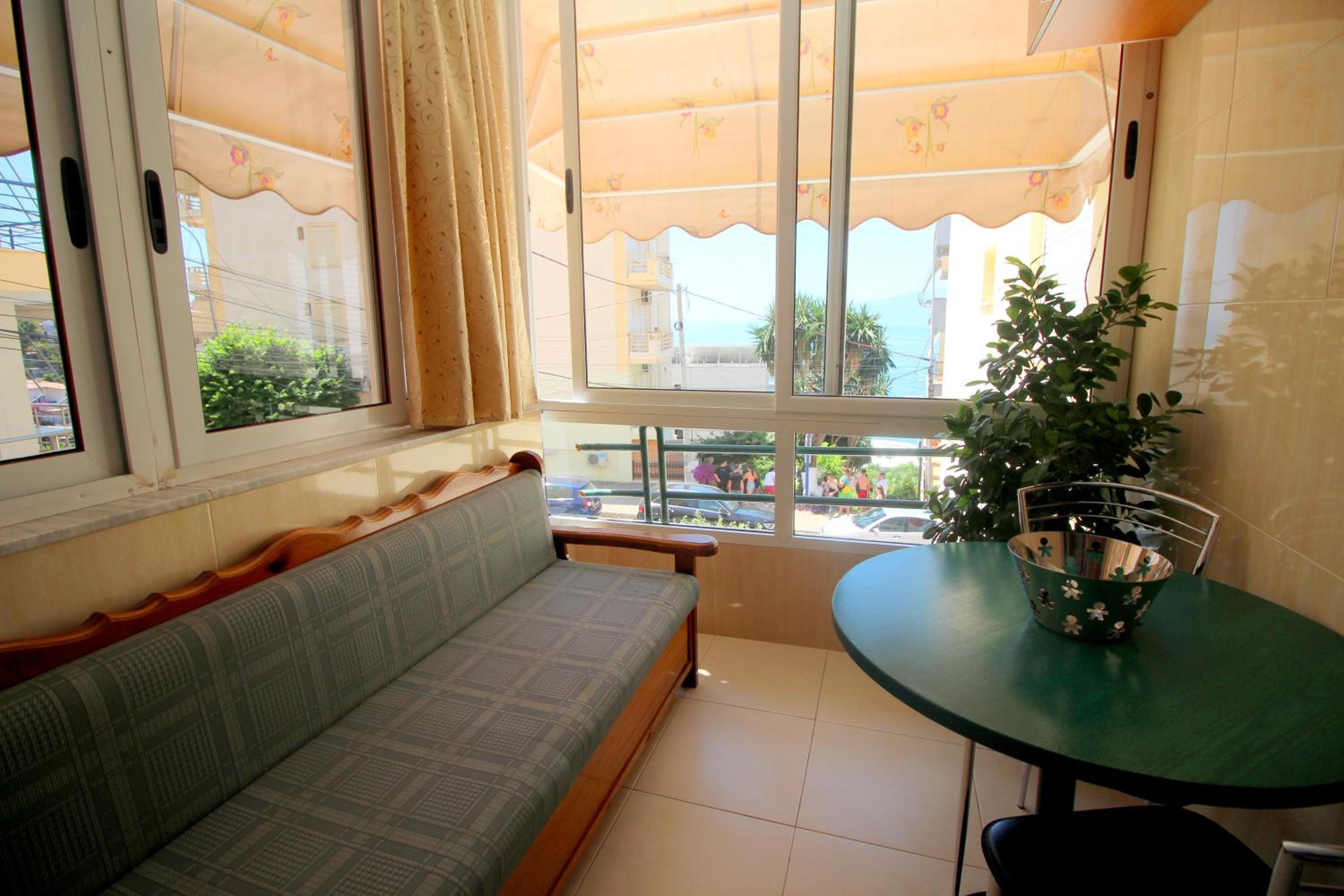 Klajdi Apartaments