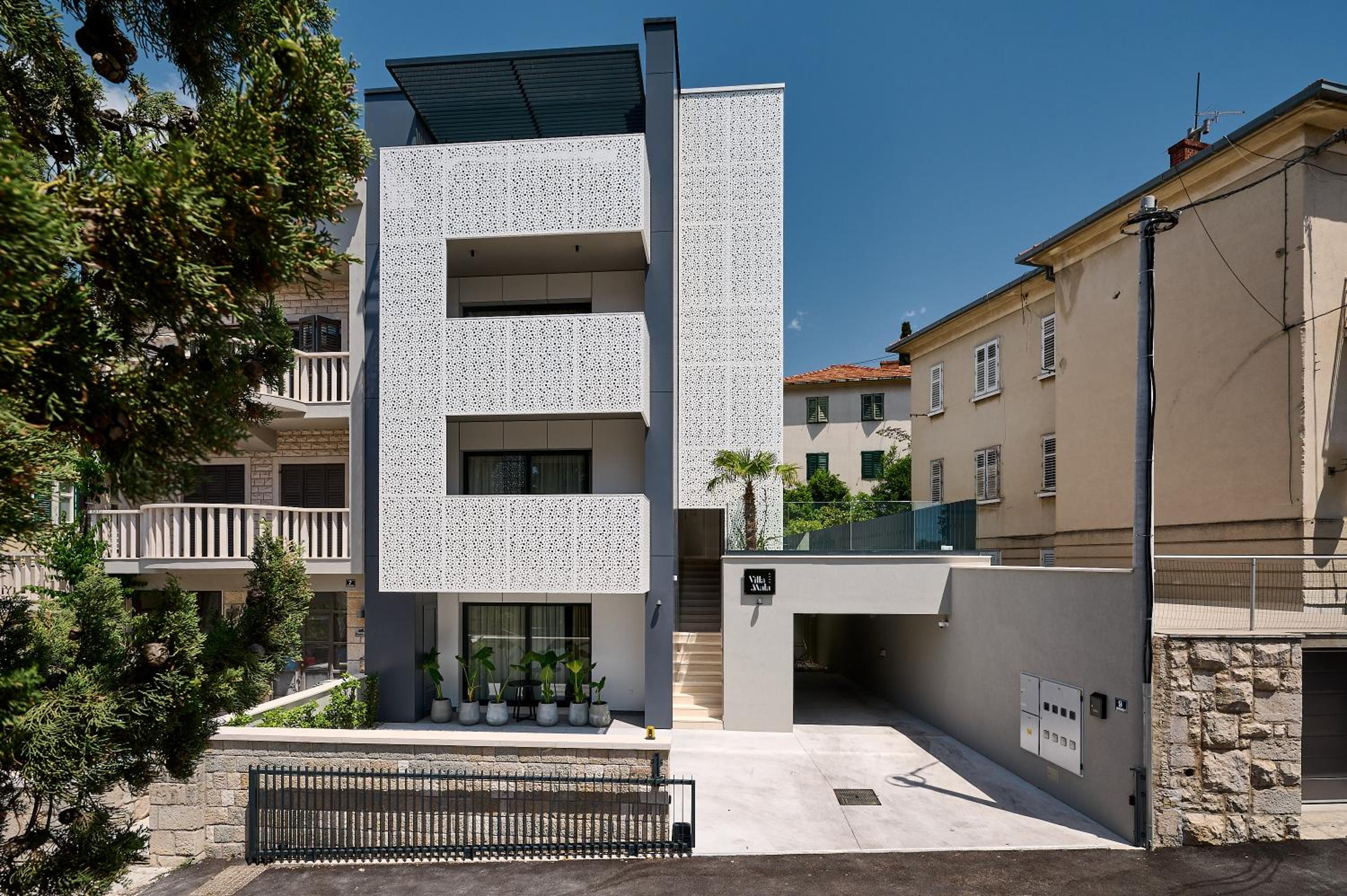 Luxury Apartments Villa Mala Split view 3