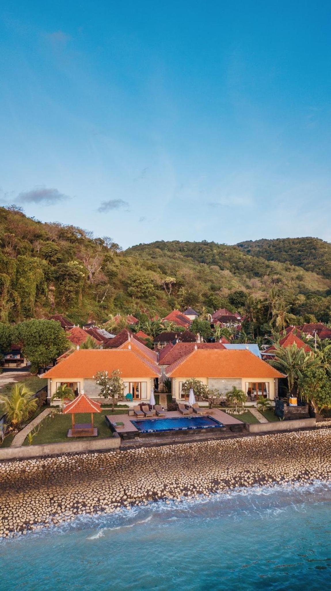 Cave Beach Bungalow