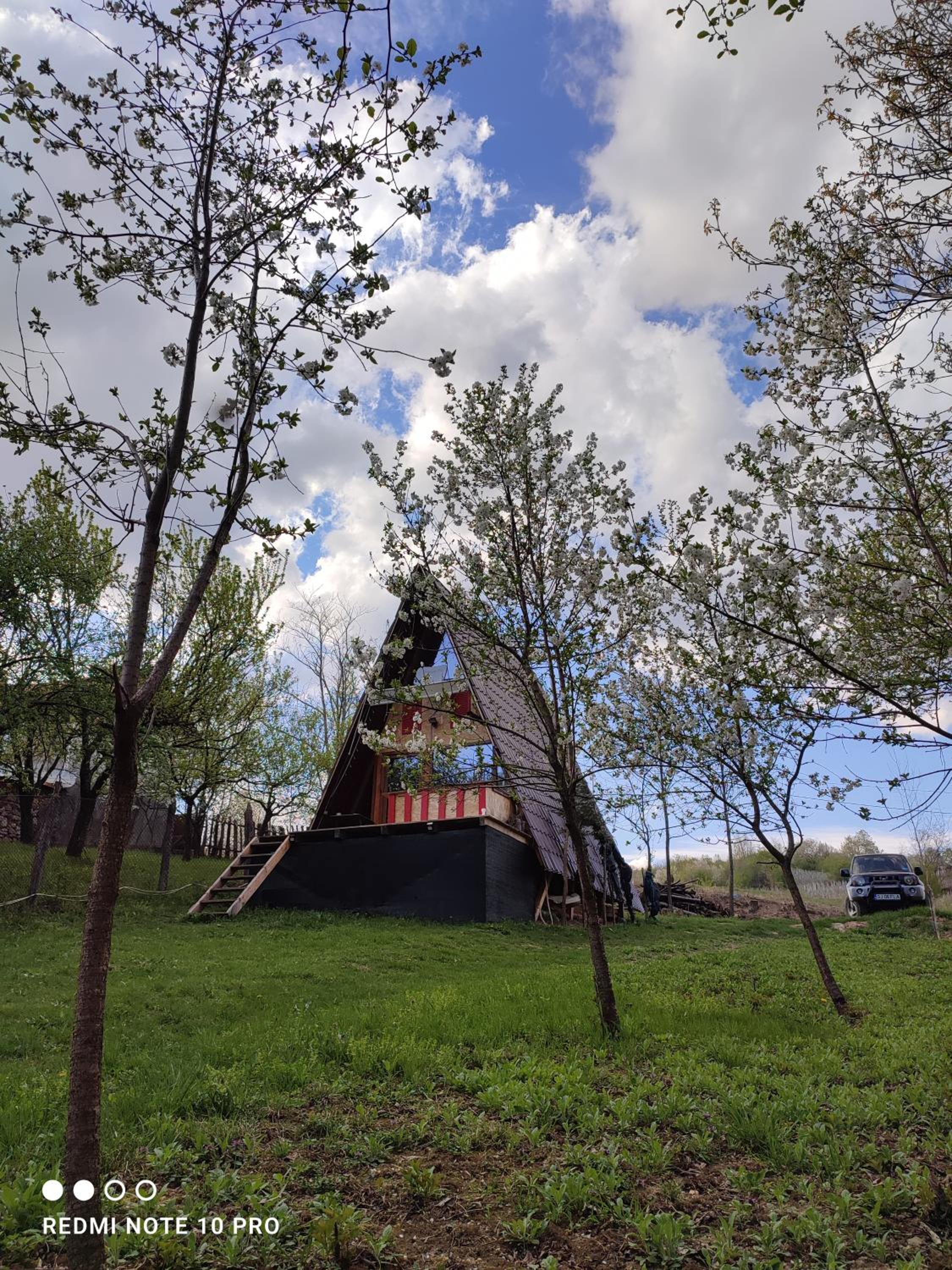 Hotel CabanuțA Young Valley - Image 1