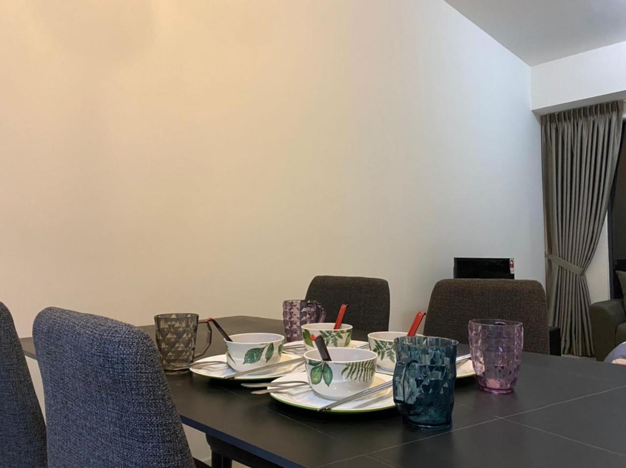 Happy Continew Residence 2 Bedrooms - TRX KL