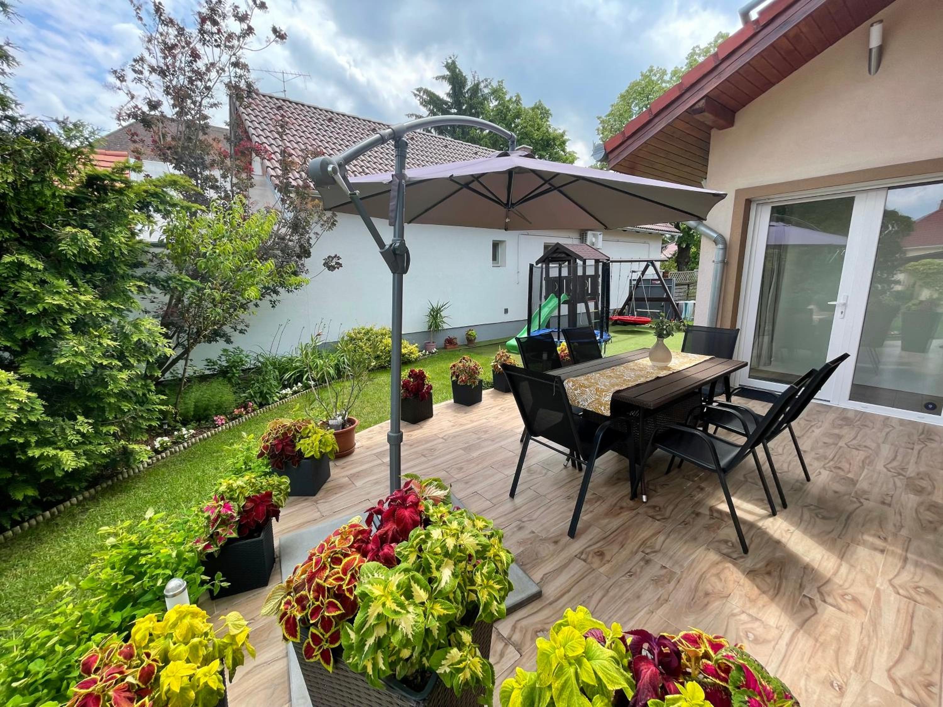 Milla Apartment Siofok view 3