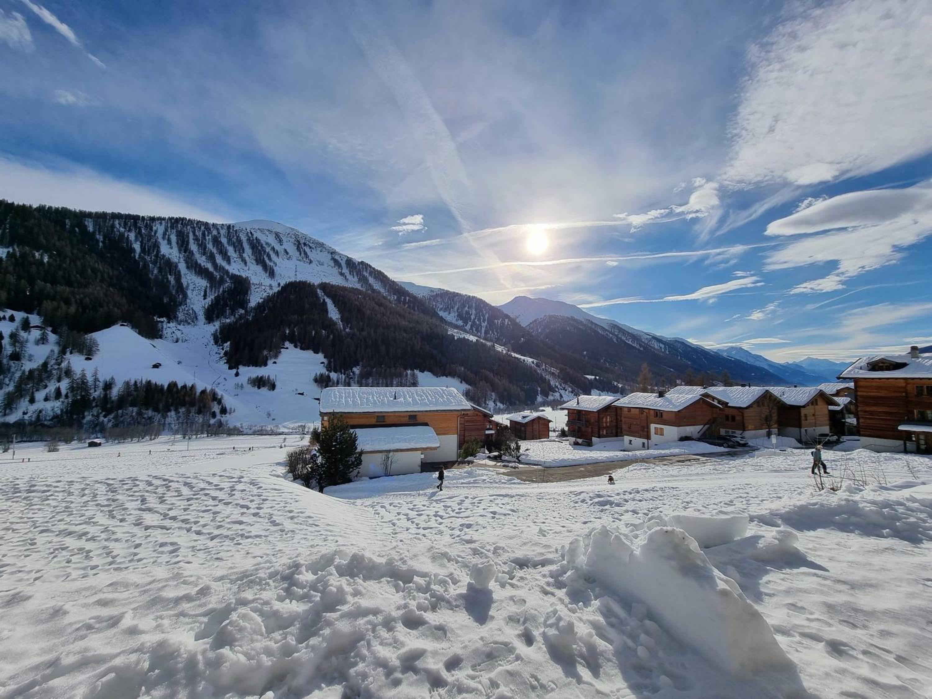 Modern and bright apartment opposite ski-lift