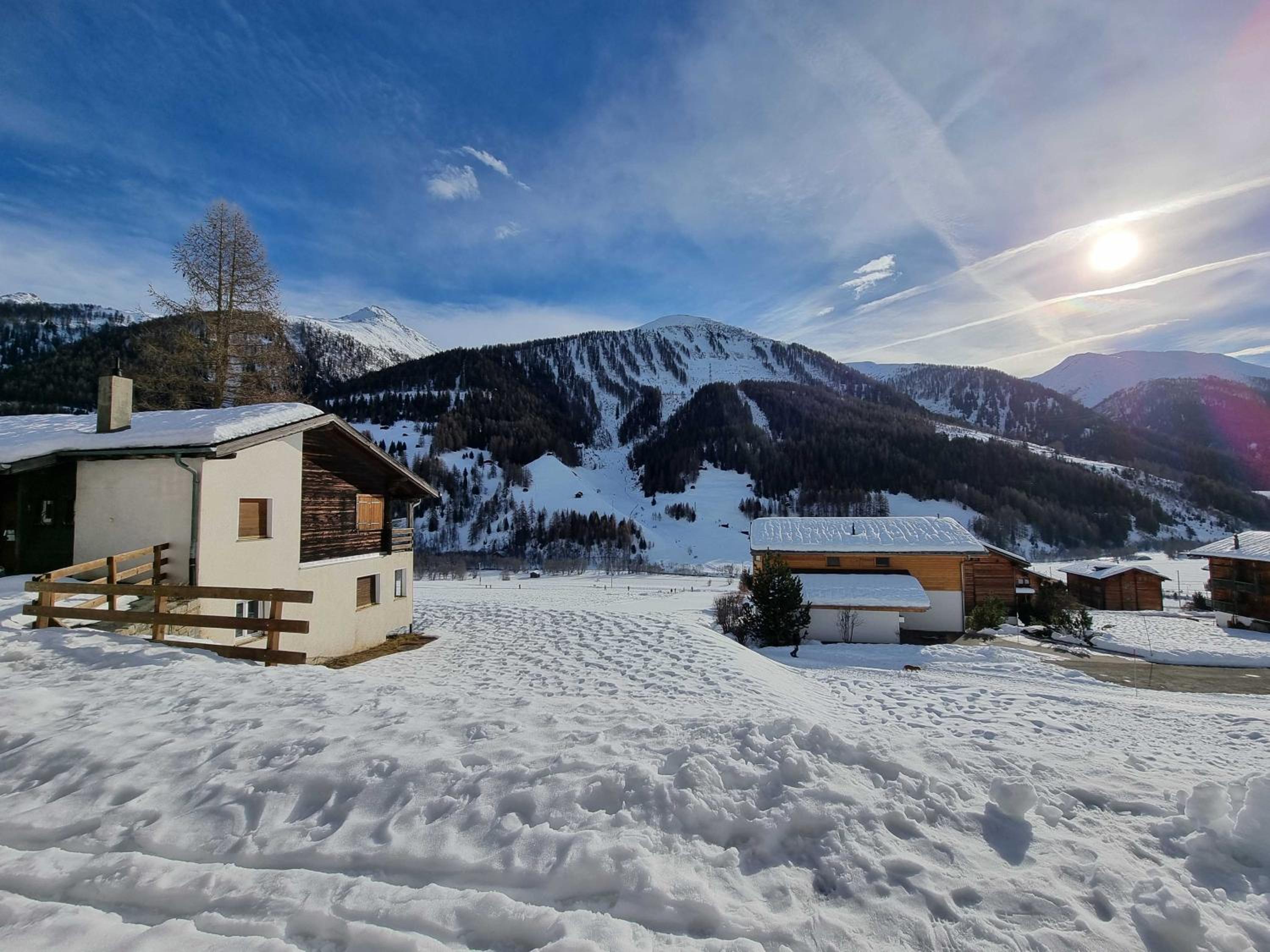Modern and bright apartment opposite ski-lift