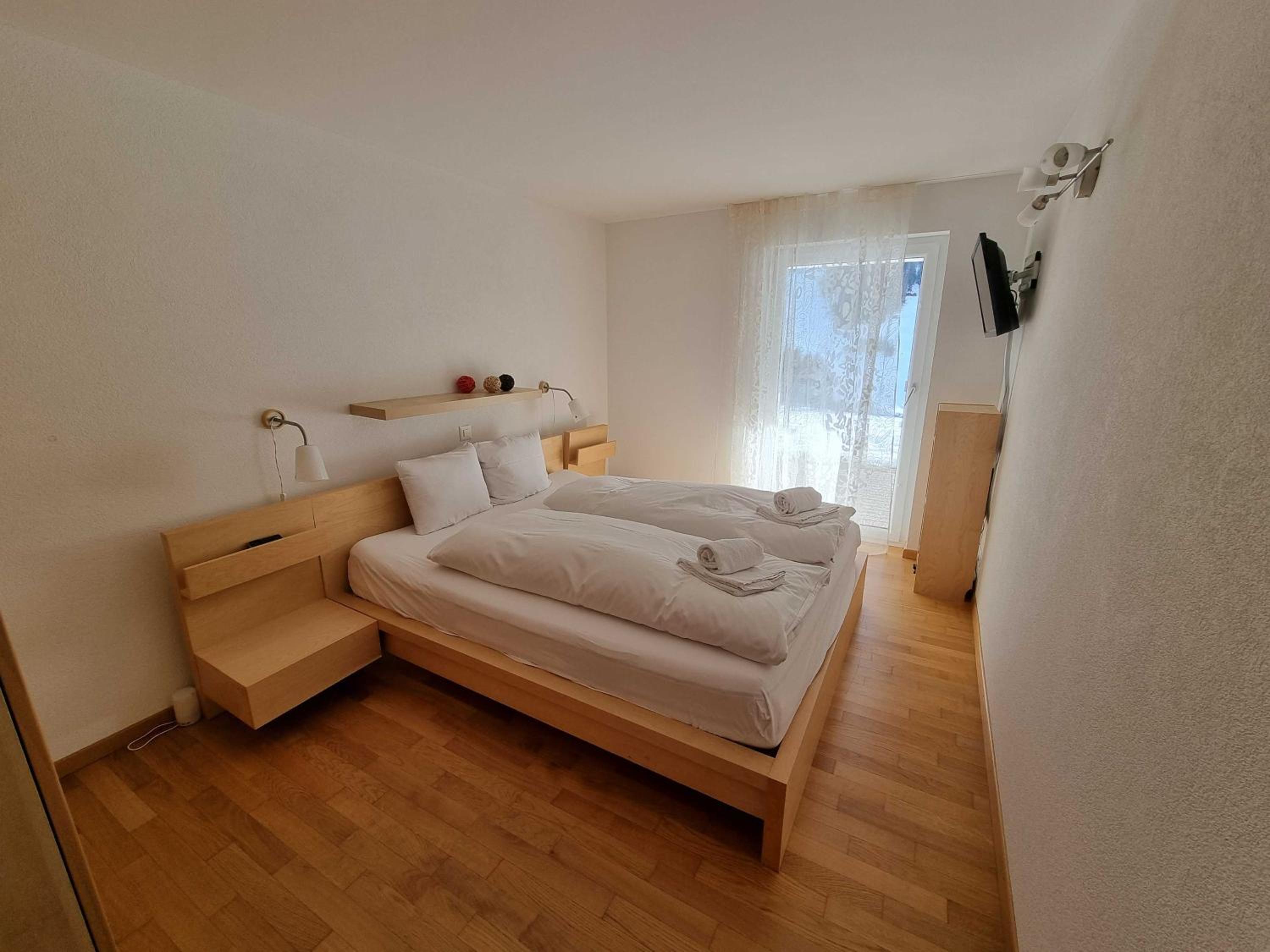 Modern and bright apartment opposite ski-lift
