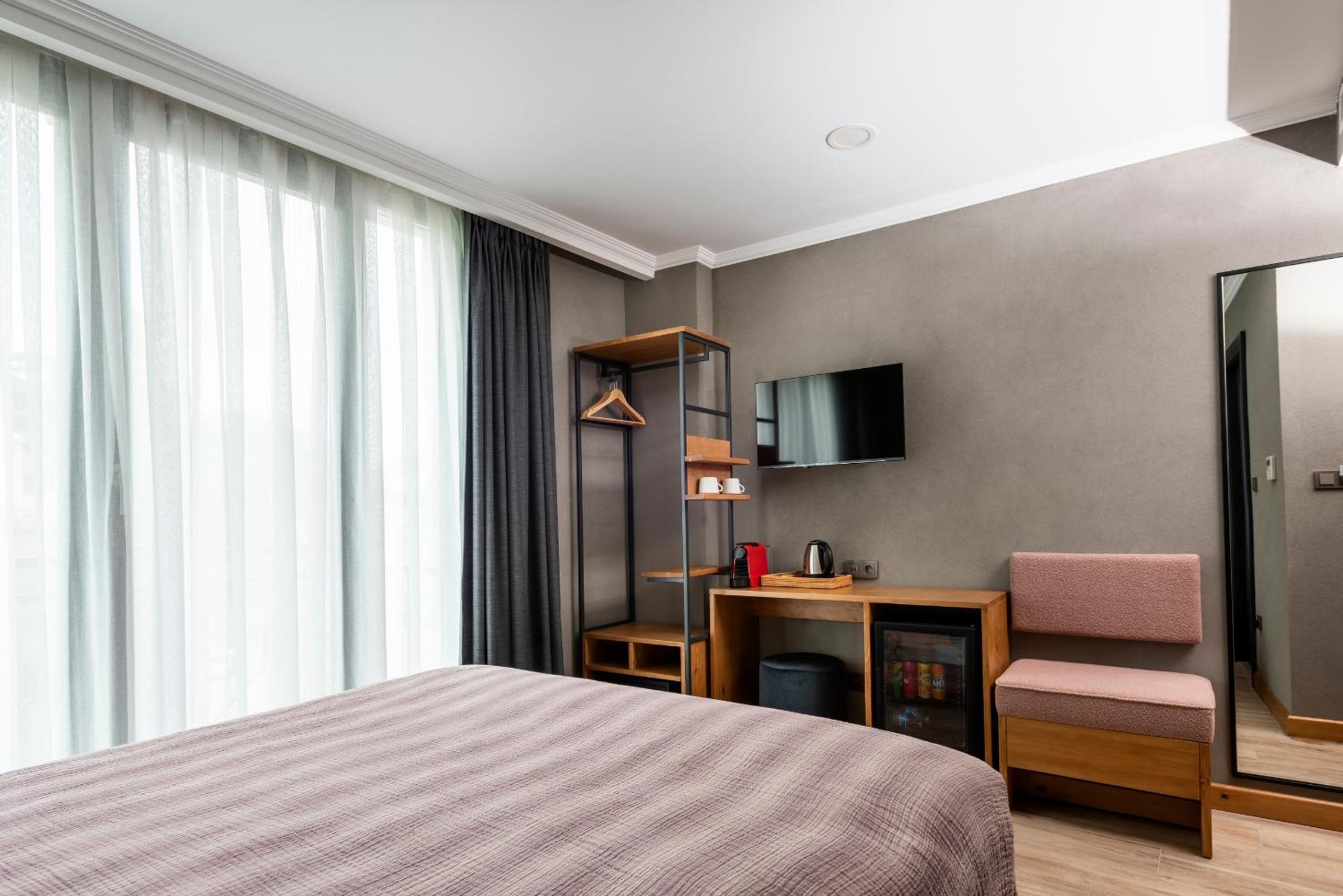 Petrion Otel - Image 29