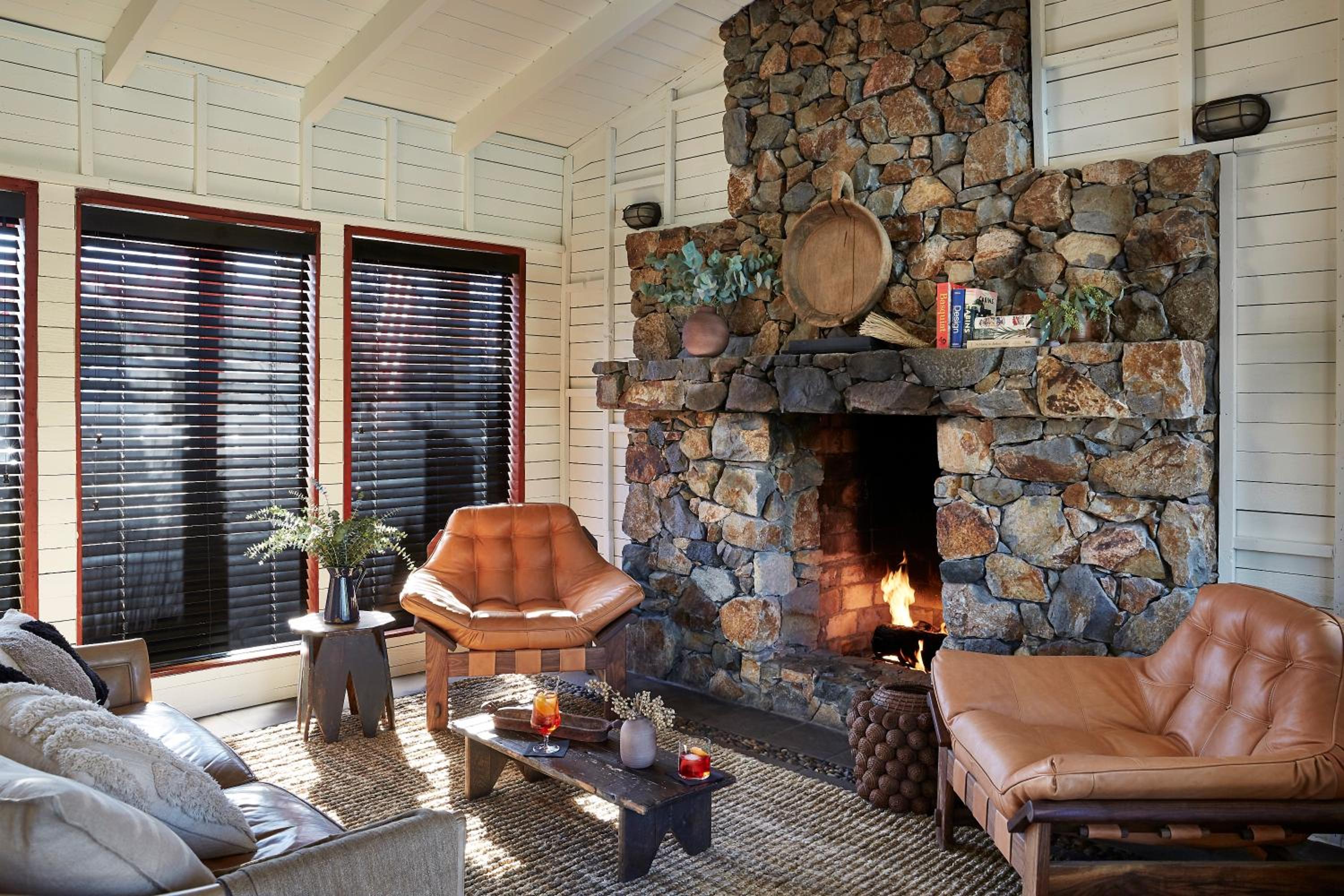 Palm Springs Vacations - Sparrows Lodge - Property Image 3