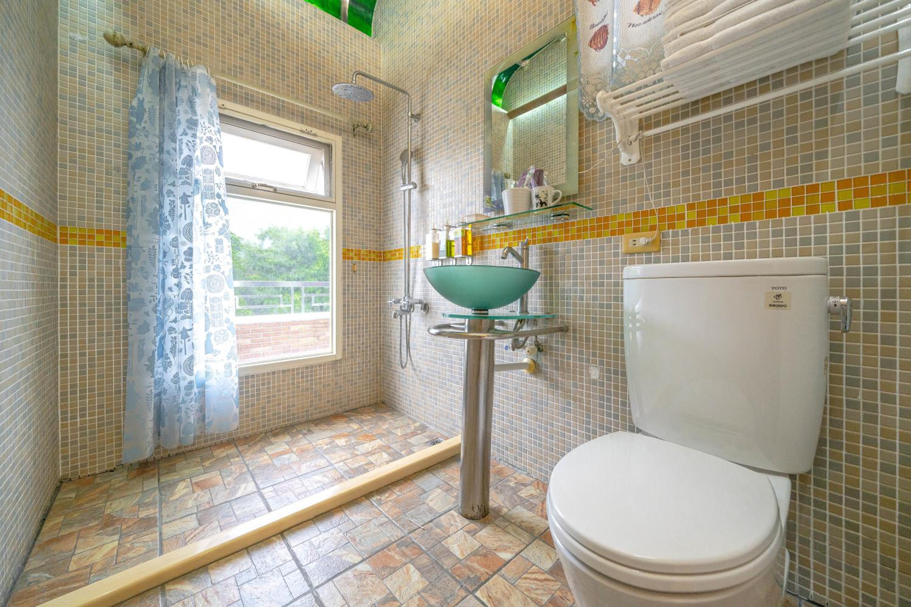 Rainbow Garden B&B