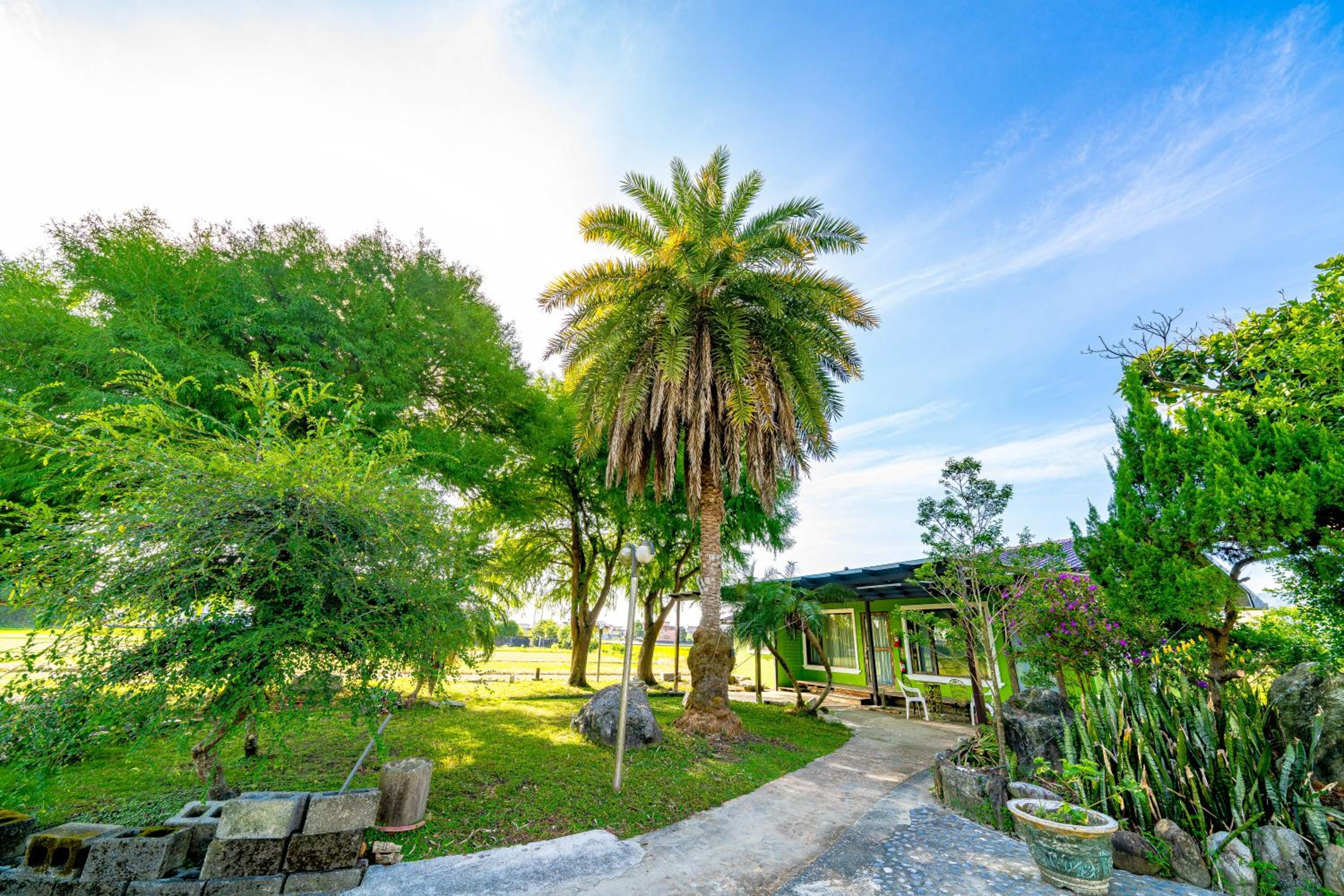Rainbow Garden B&B