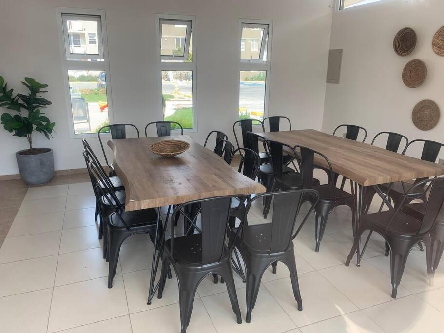 Depto full equipado con estacionamiento y piscina view 4