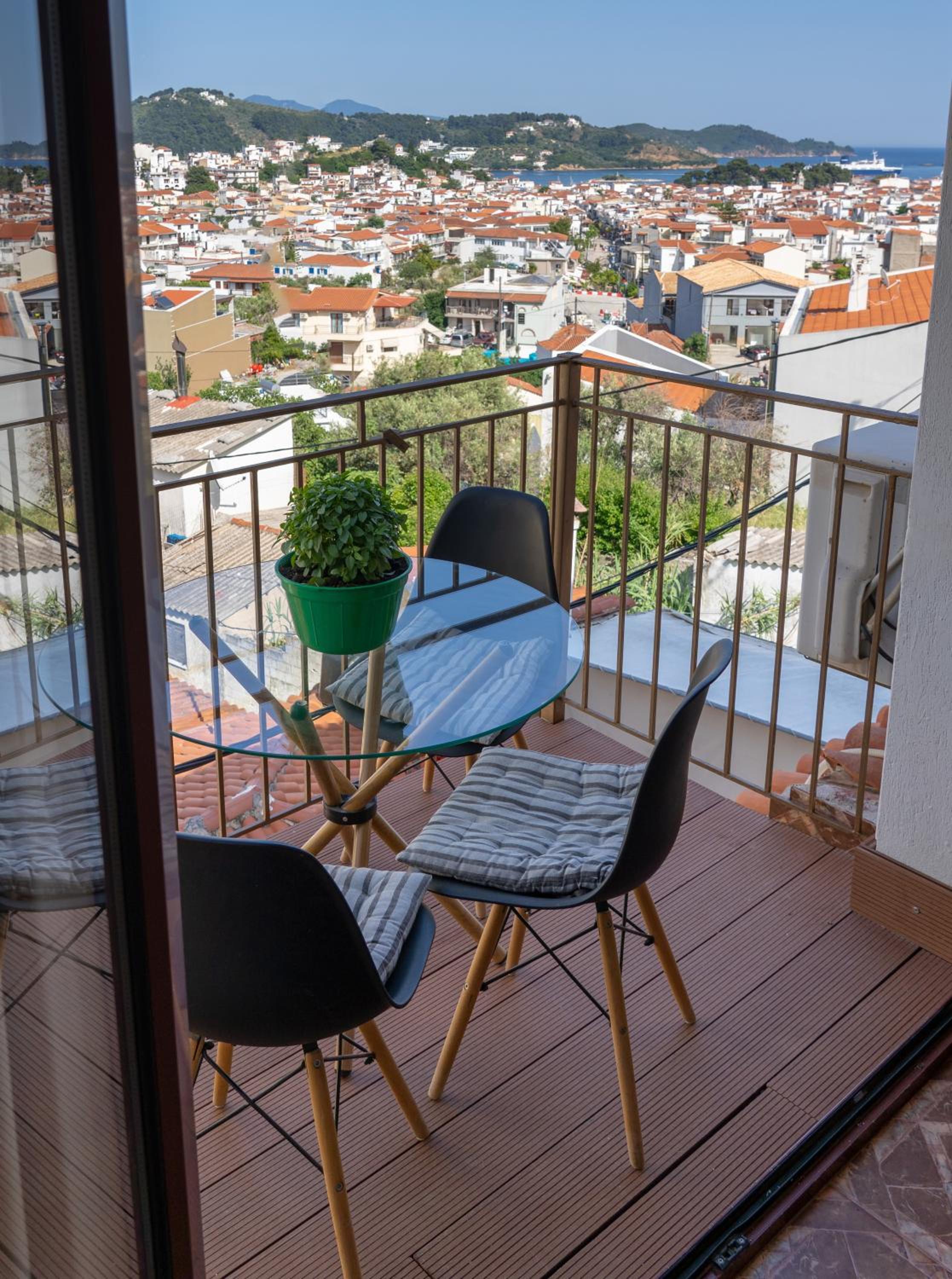 MarGio Skiathos Apartments