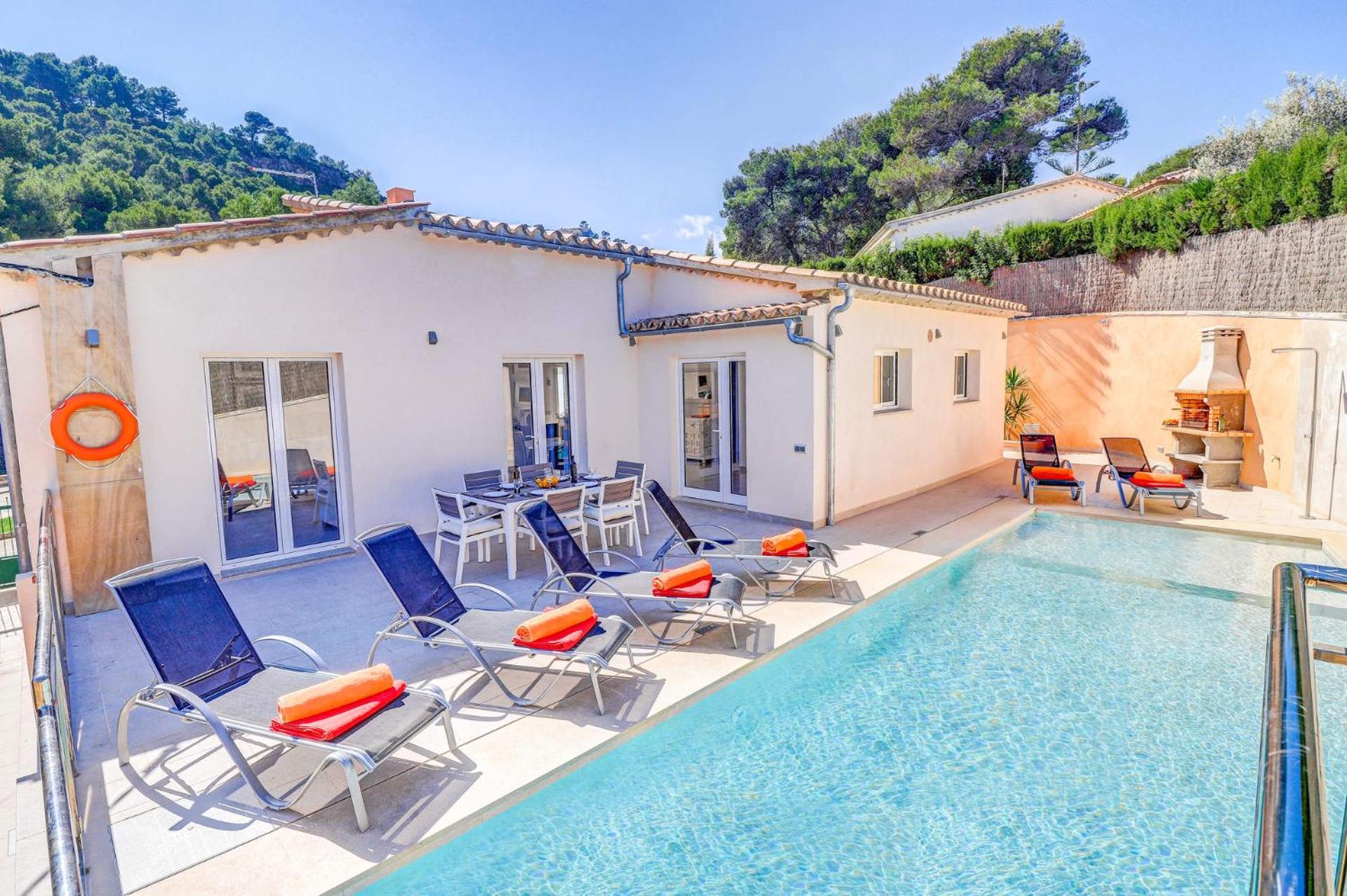 Hotel Villa Zaragoza by Villa Plus - Image 1