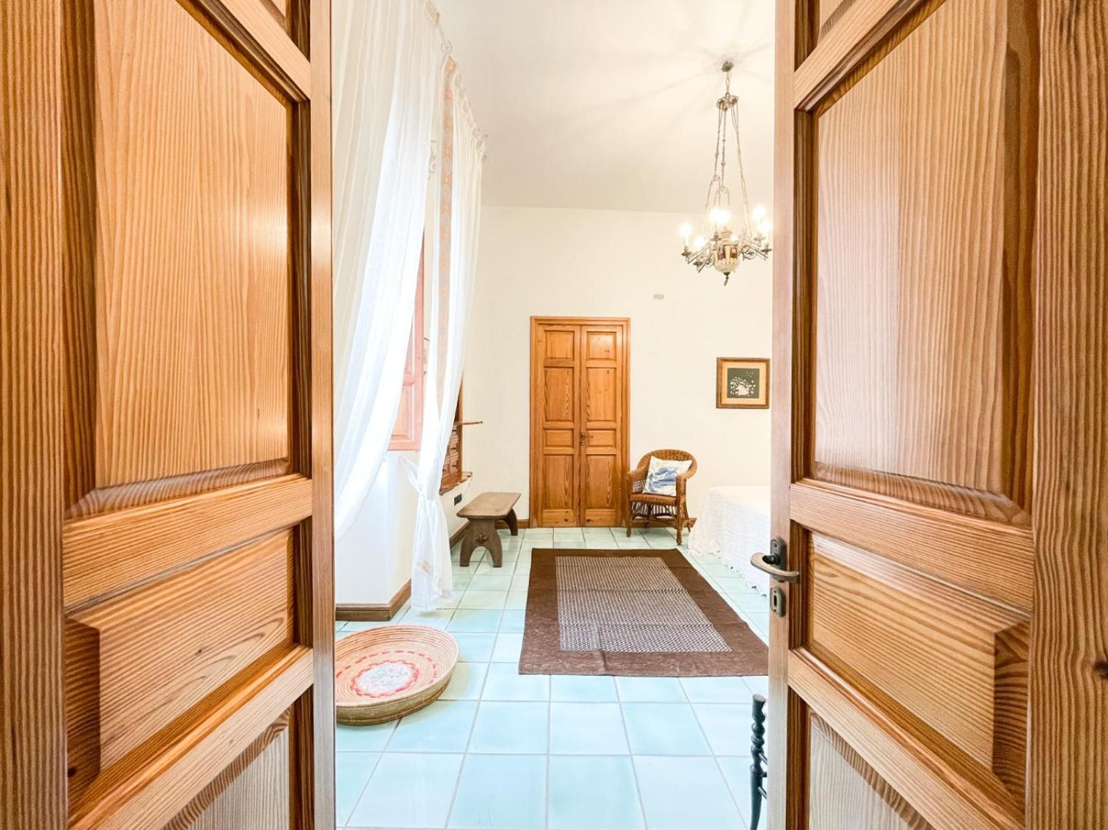La Torretta - Authentic Historic House with Panoramic Sea-View Terrace in Otranto Old Town - Marea Stays Collection view 3