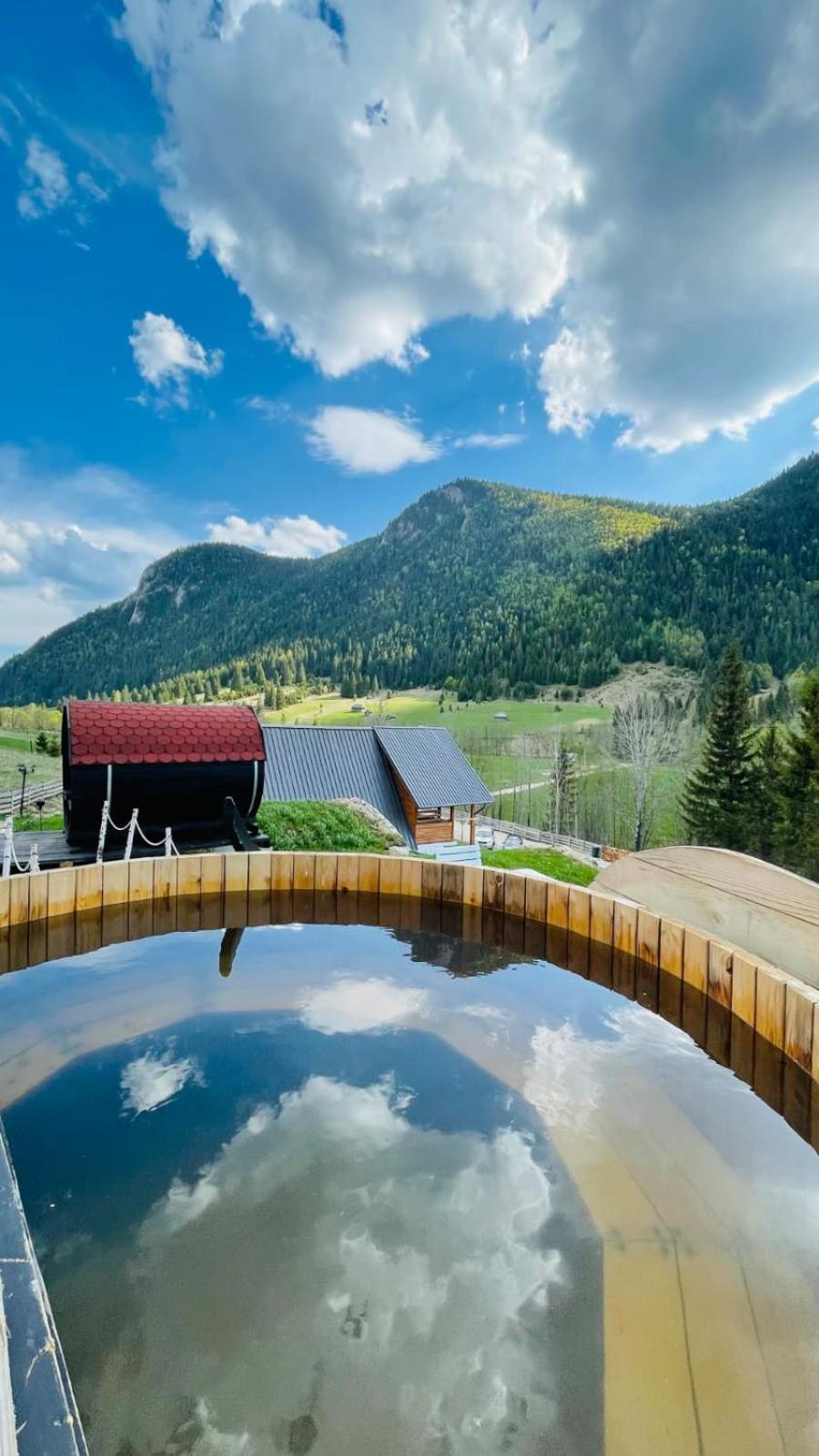 Resort Valea Tătarilor view 4