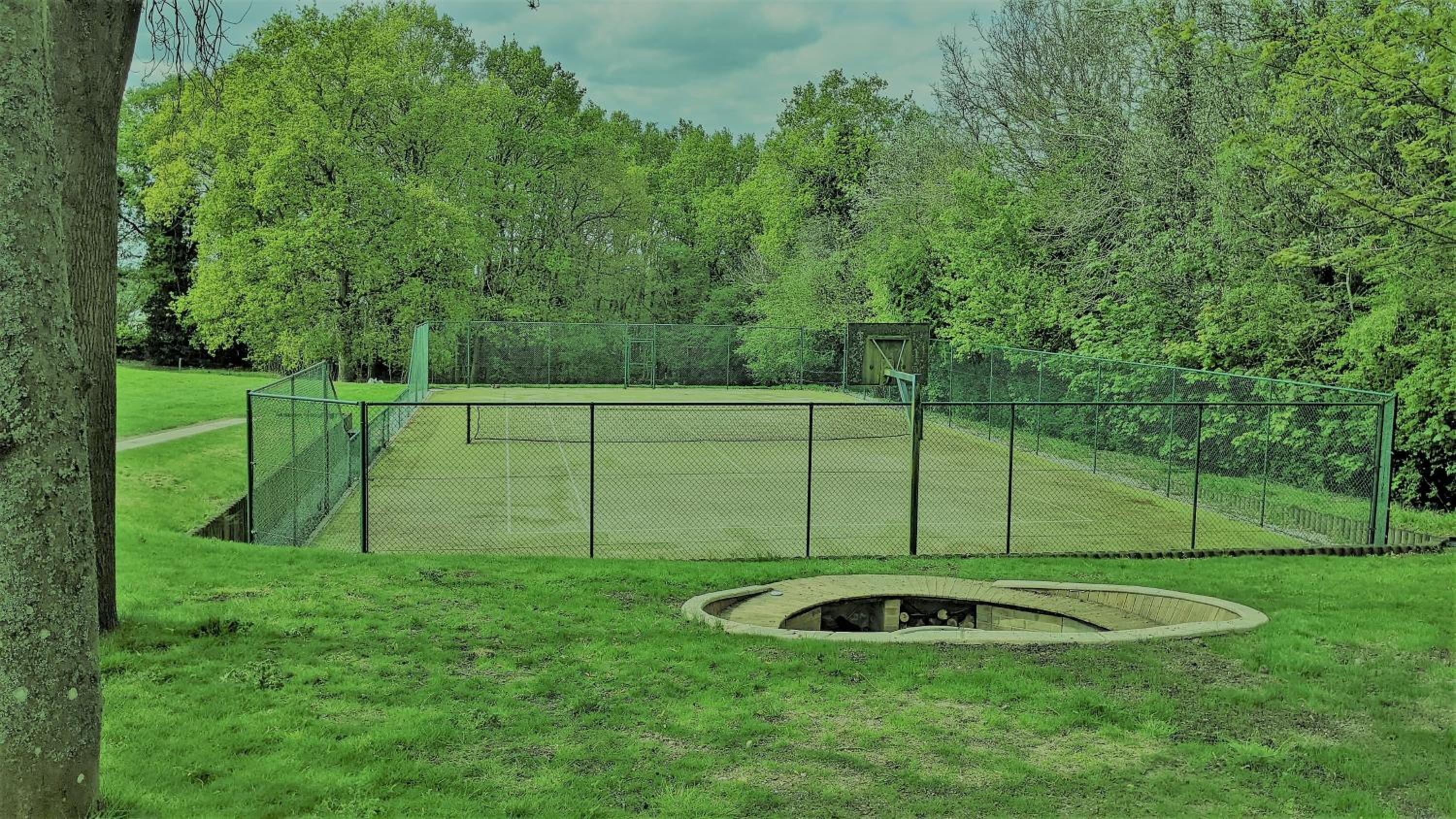 Greater London Villa view 5
