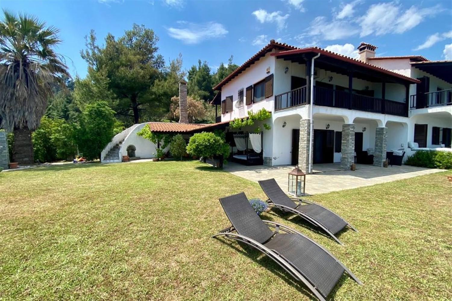 Oxana Beach House St Nikolaos - 3 bedrooms 8 guests view 5