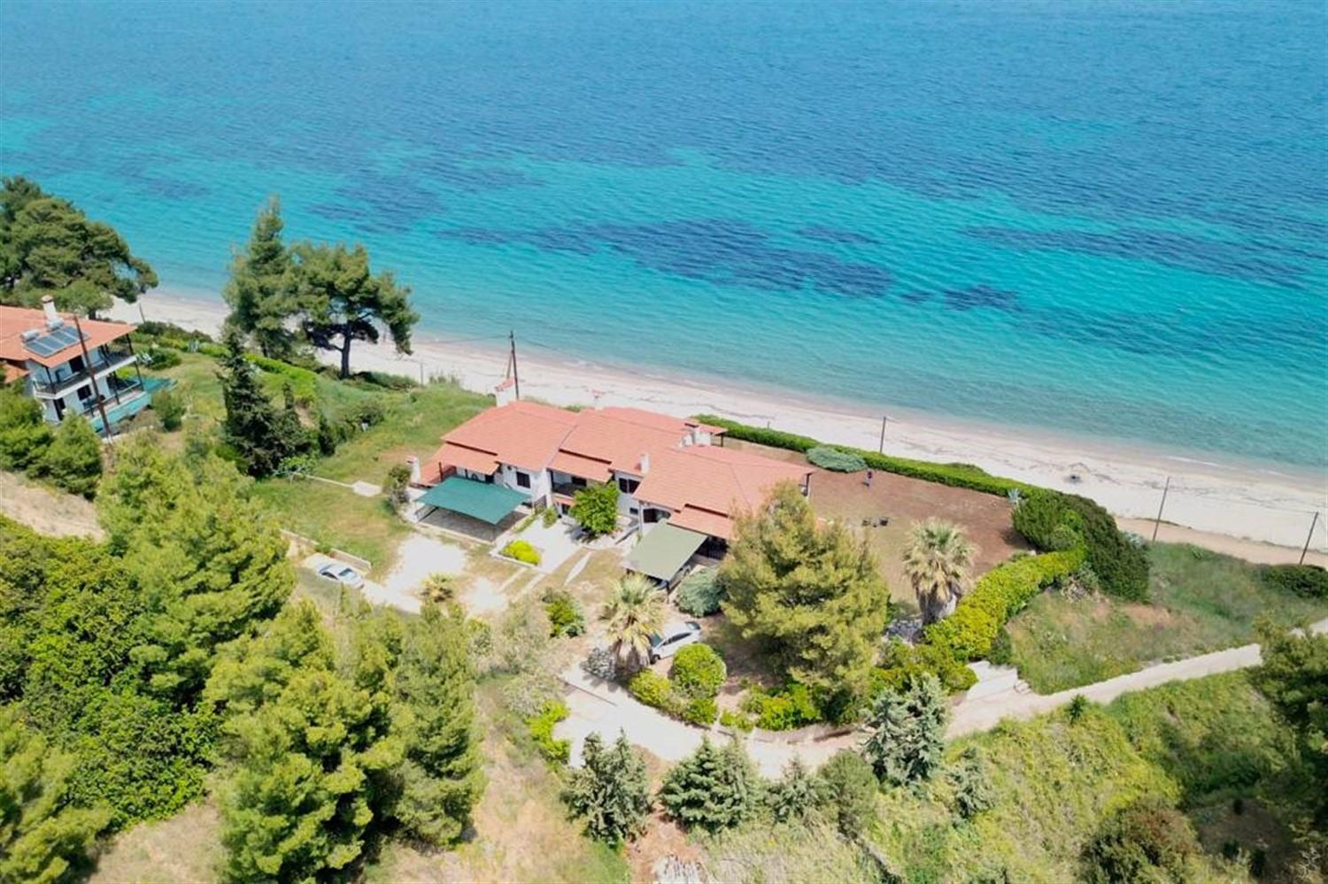 Oxana Beach House St Nikolaos - 3 bedrooms 8 guests view 2
