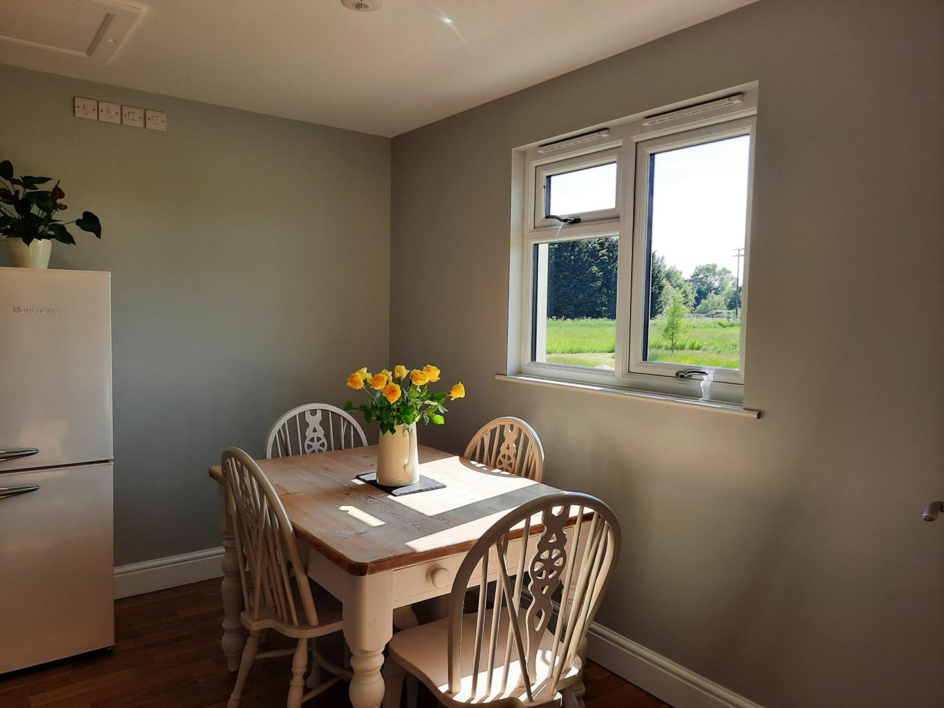 Hotel Cranfield Retreat & Glamping - Yurt & Shepherds Hut