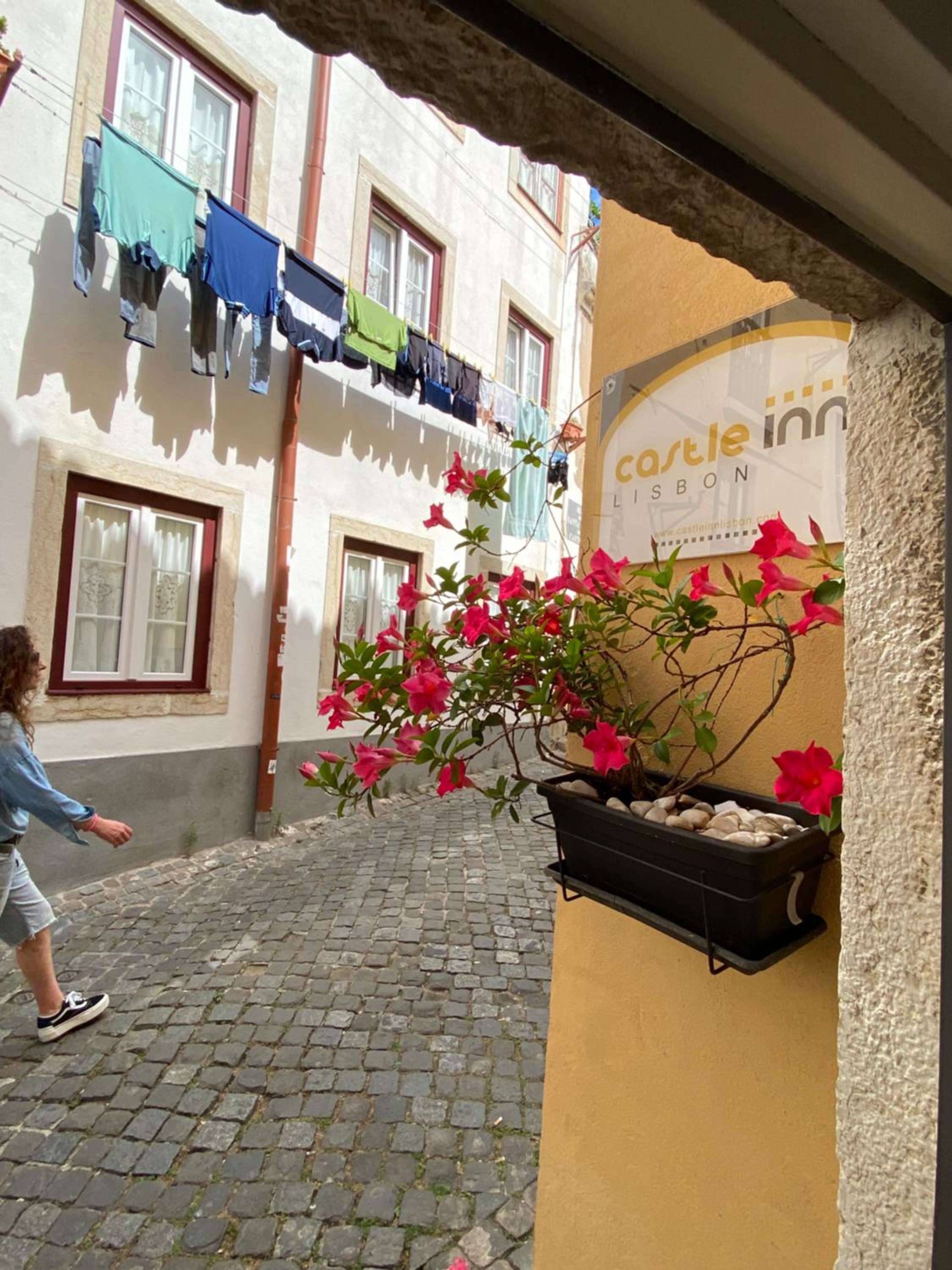 Castle Inn Lisbon Apartments
