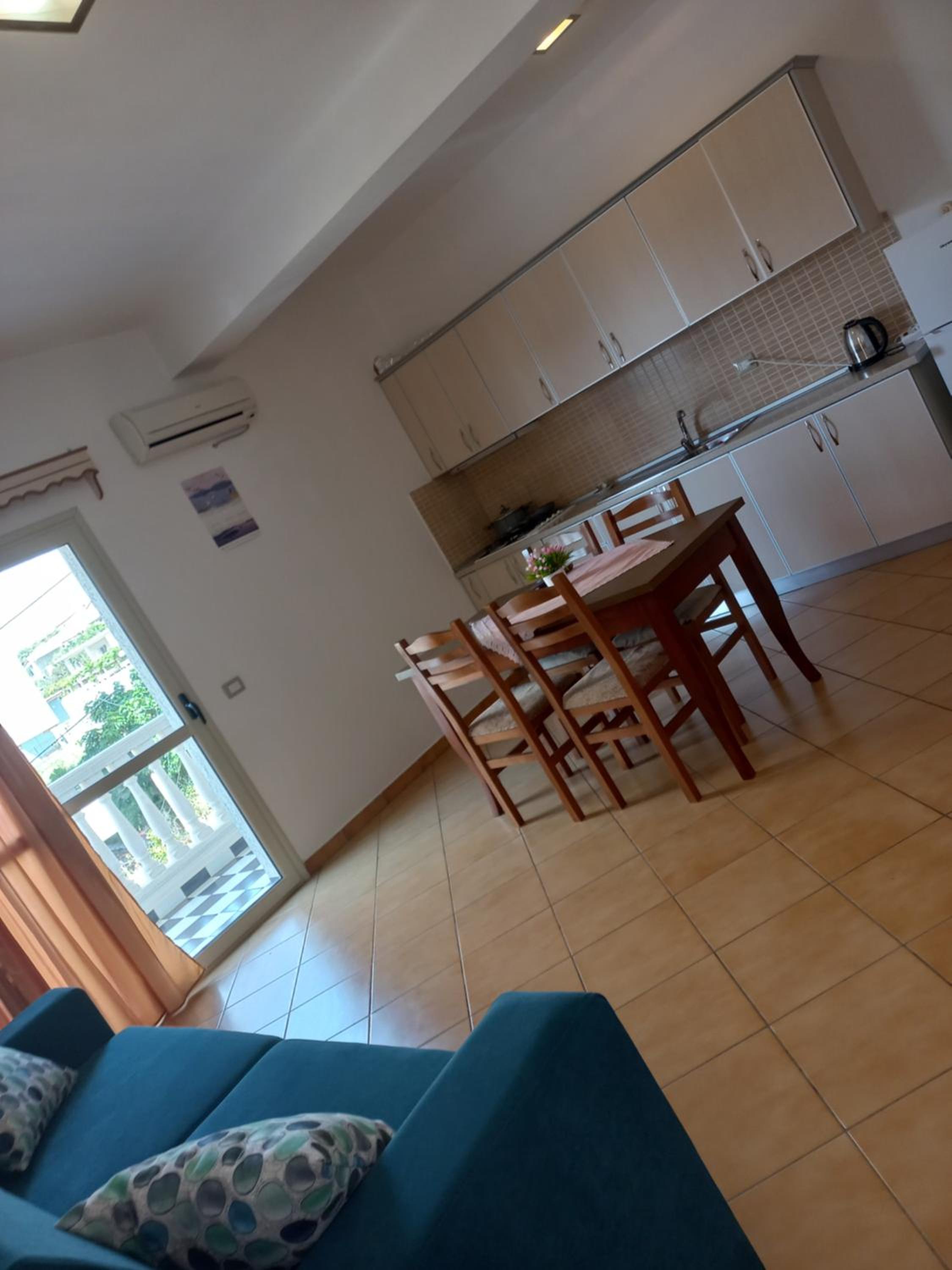 Apartament Gloria&Mitati