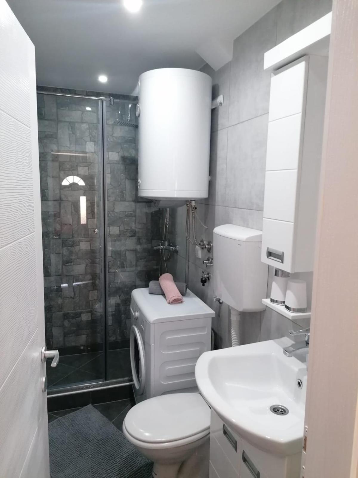 Apartmani Glorija view 4