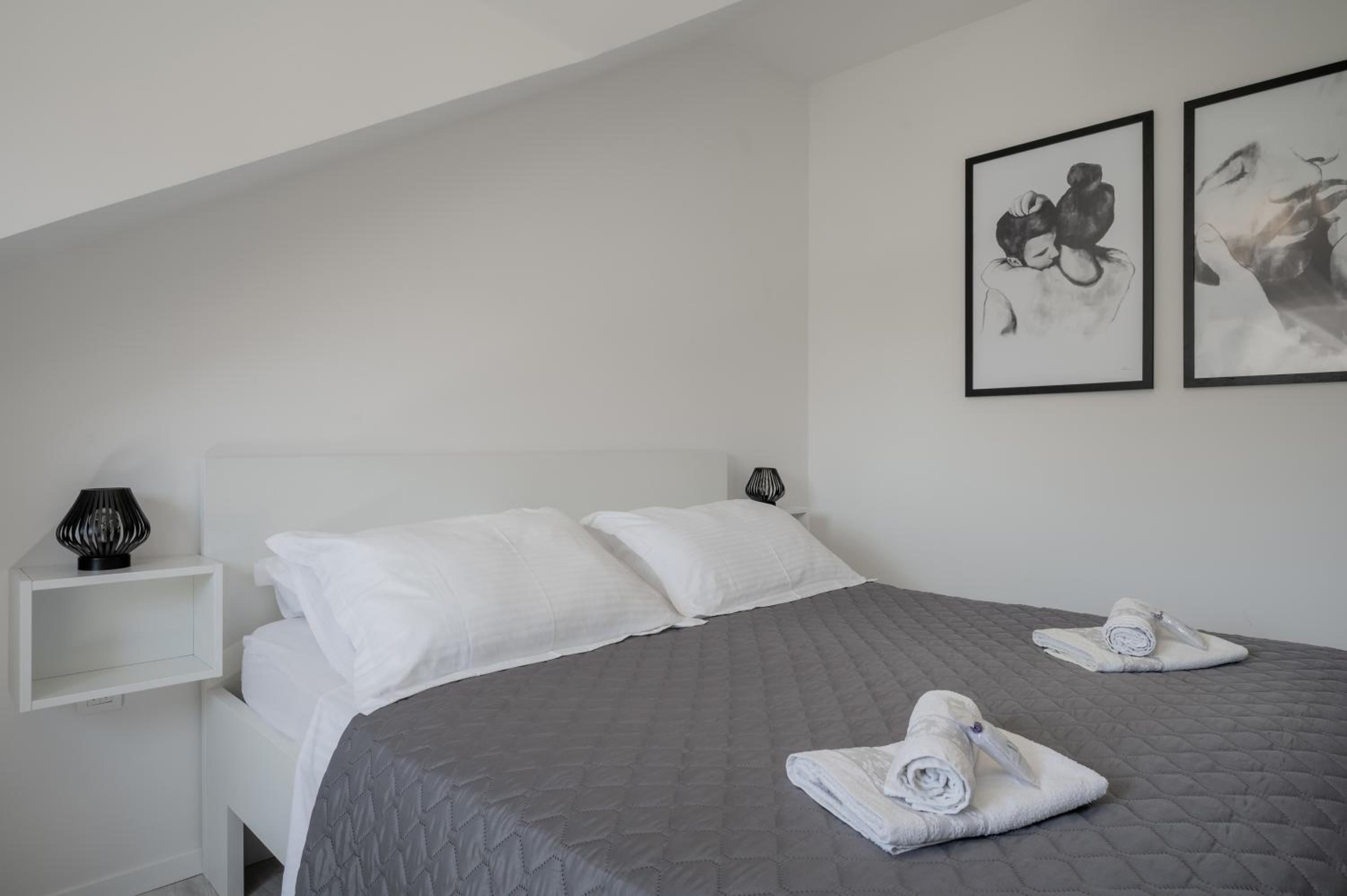 AMI apartments