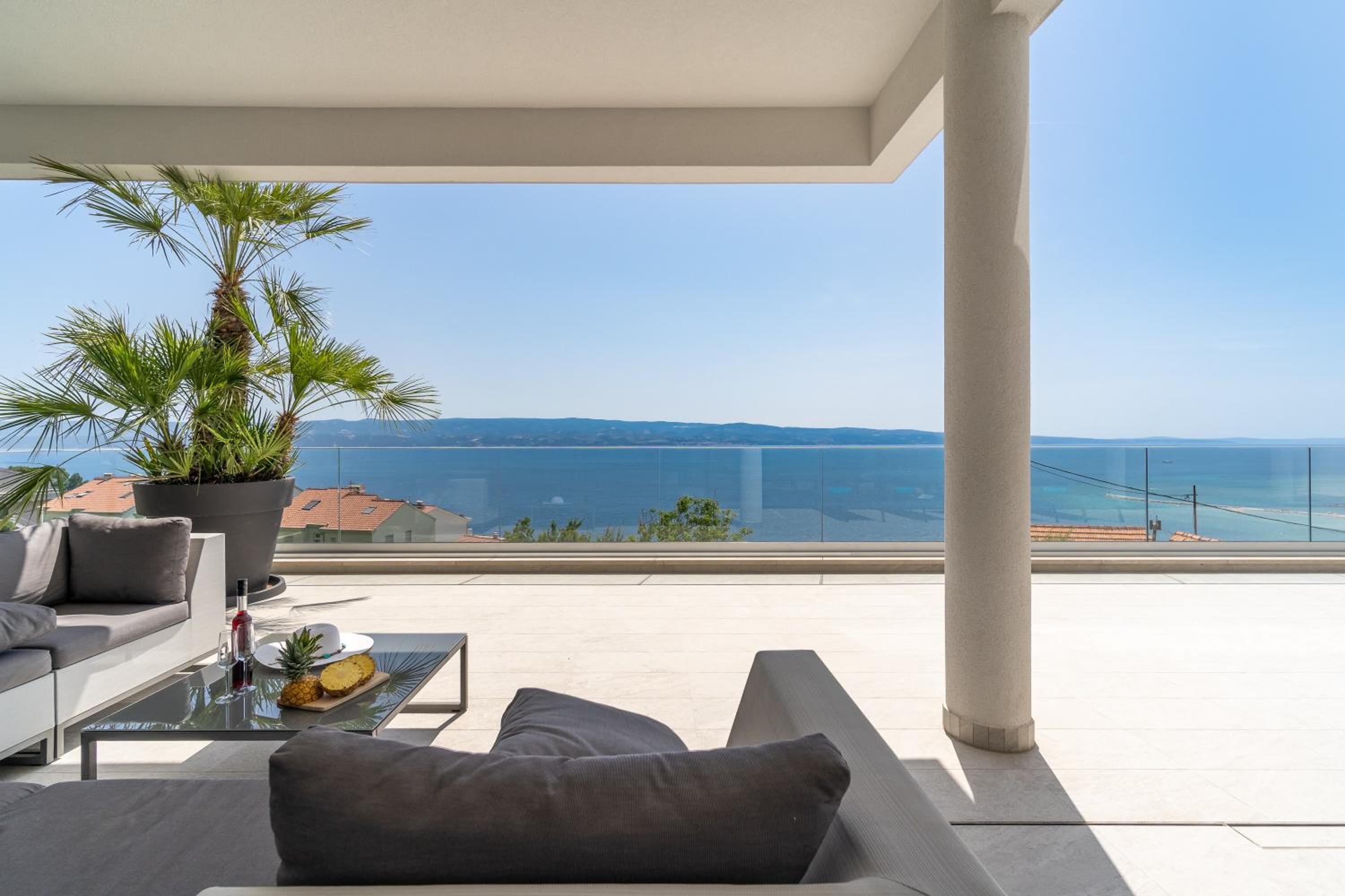 Luxurious Villa ADA; hot tub, sauna, gym, pool view 2