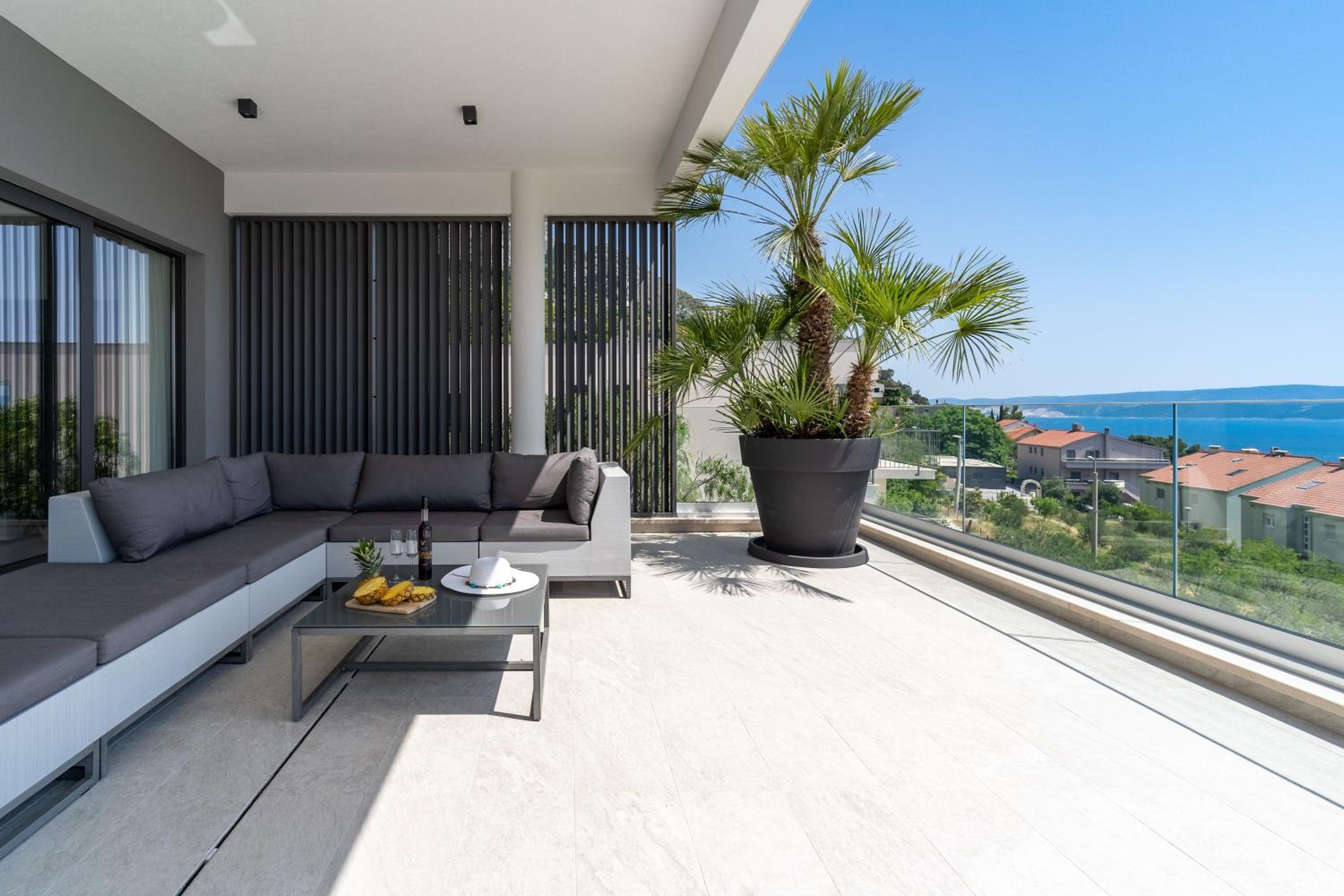 Luxurious Villa ADA; hot tub, sauna, gym, pool view 5