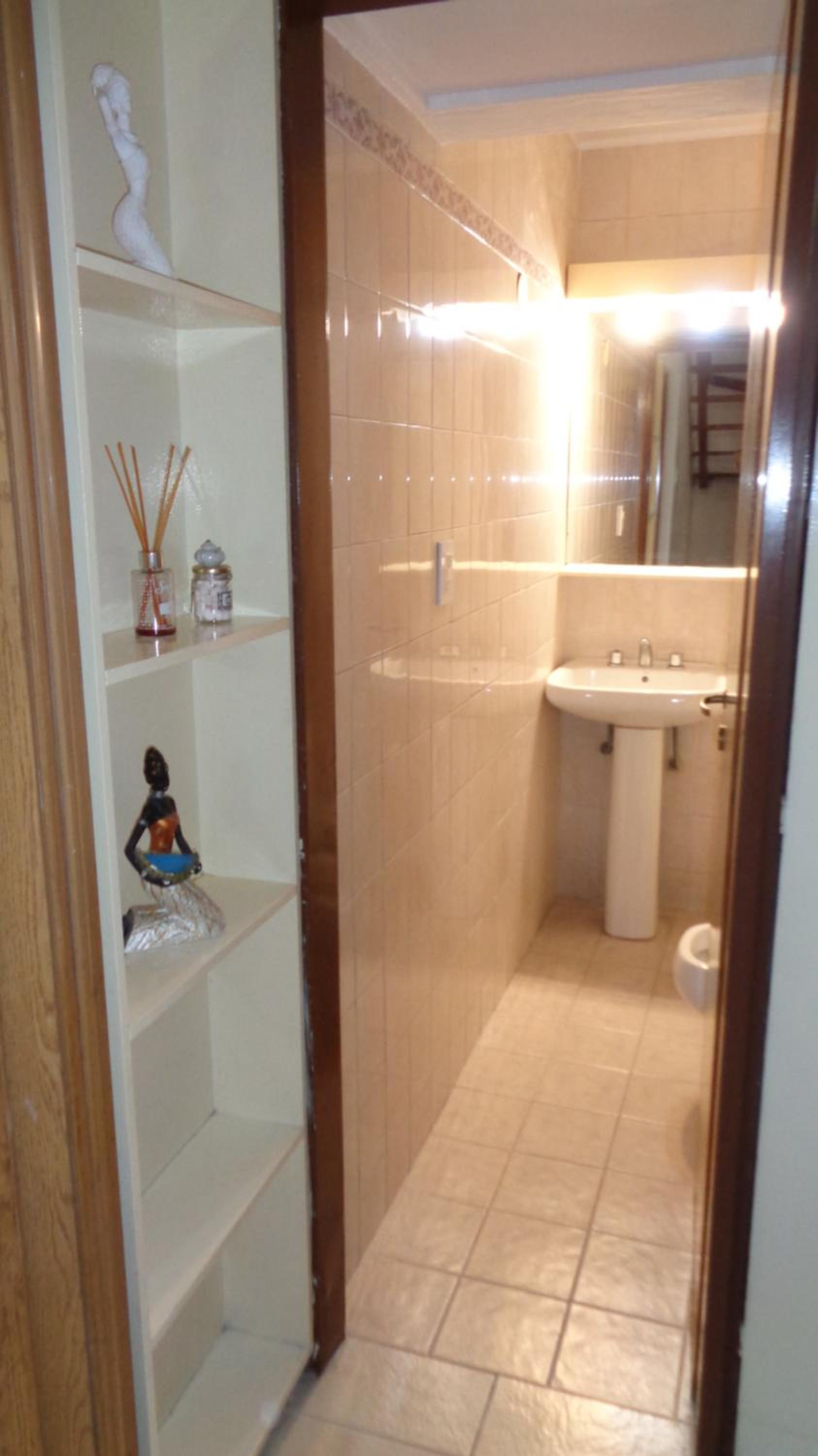Duplex con 4 habitaciones y 2 baños