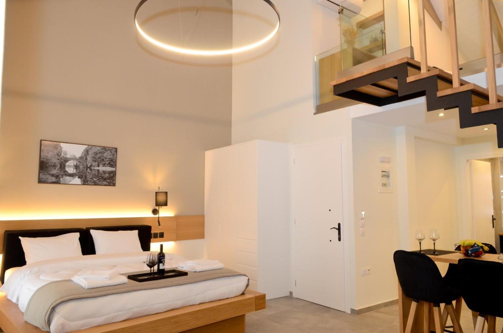 Roloi suites en Nafpaktos — hotel room