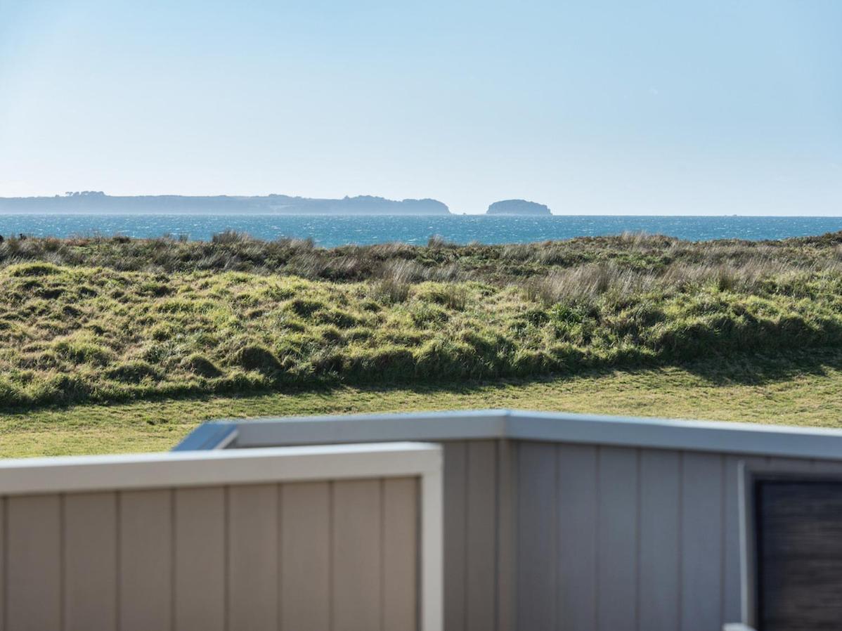 A Beach Barn Haven - Papamoa Holiday Home view 4