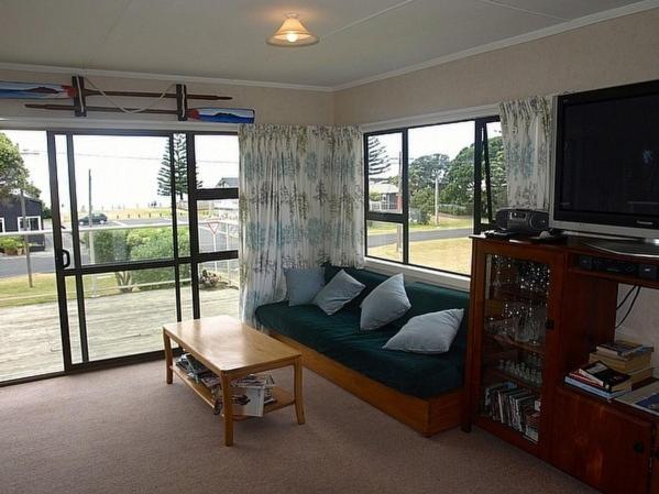 Waihi Beach Break - Waihi Beach Bach view 2