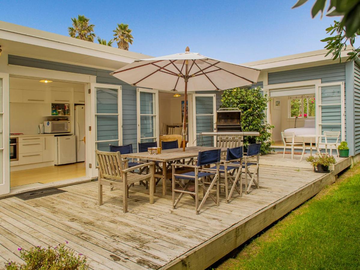 Daisy Cottage - Hahei Bach view 3