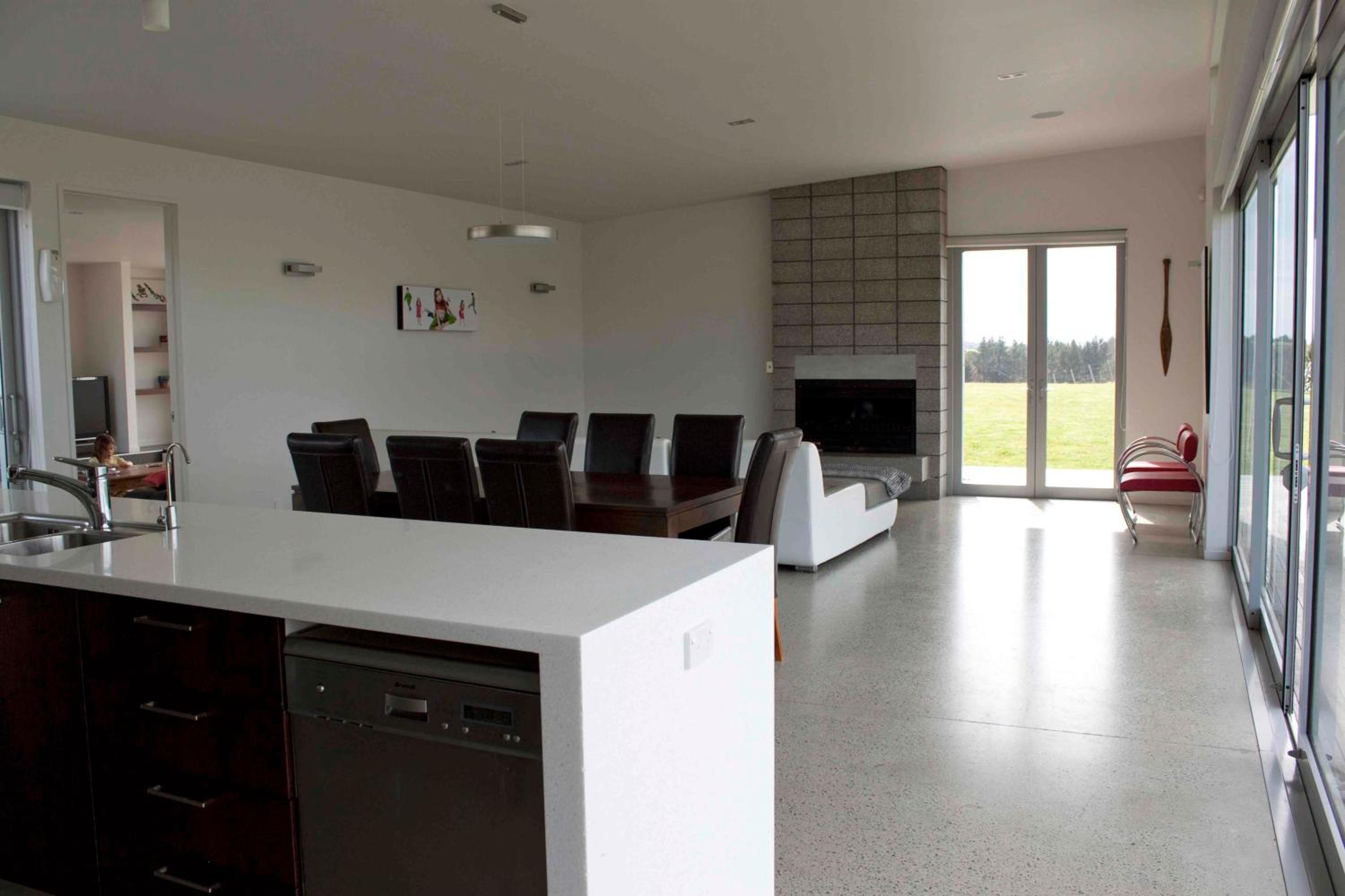 The Perfect Degree - Sandy Bay Holiday Home view 5
