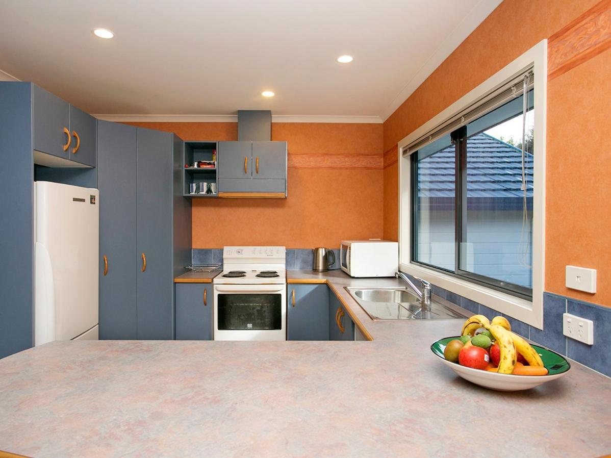 Laid Back on Lakewood - Taupo Holiday Home view 4