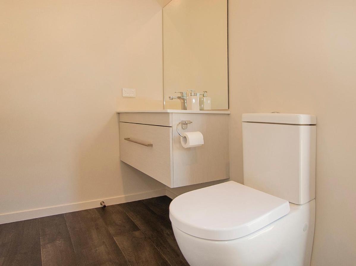 Hetherington Haven - Whangamata Holiday Home