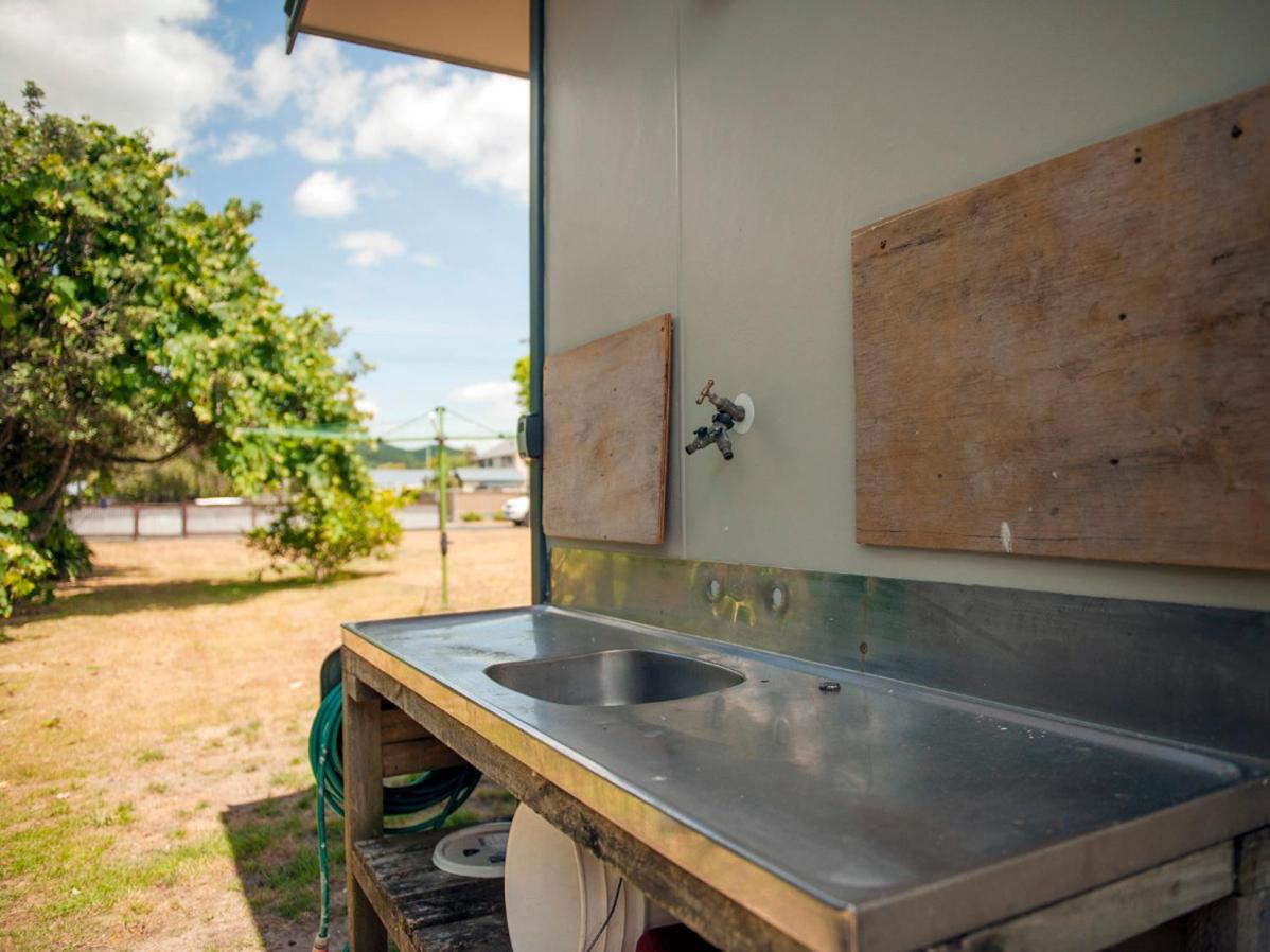 Hetherington Haven - Whangamata Holiday Home