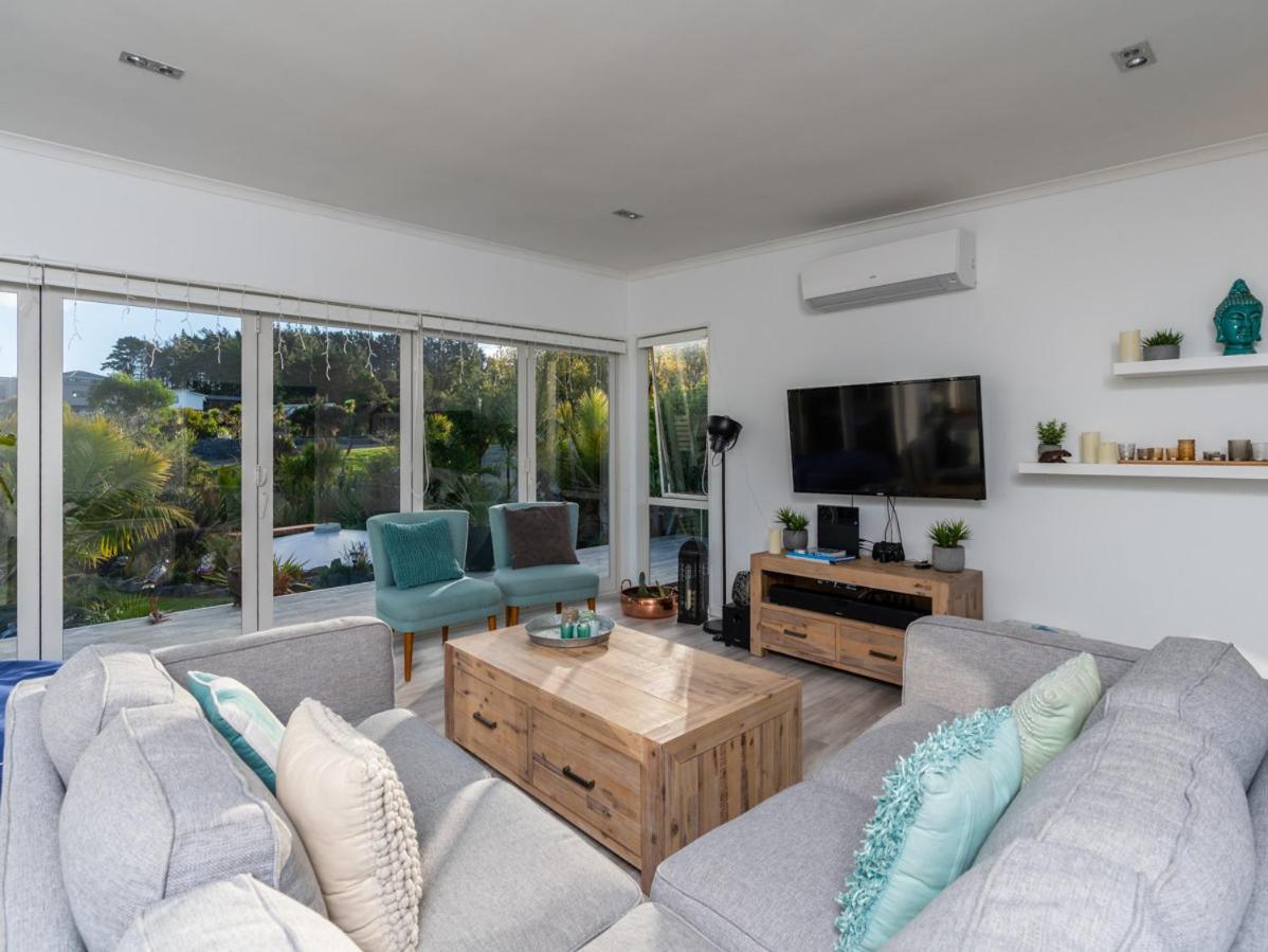 Little Pearl of Vista Verano - Mangawhai Home view 2