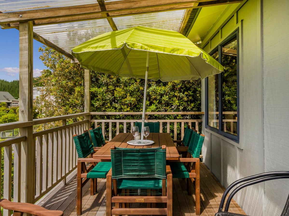 The Gardener's Beach House - Onemana Holiday Home view 2