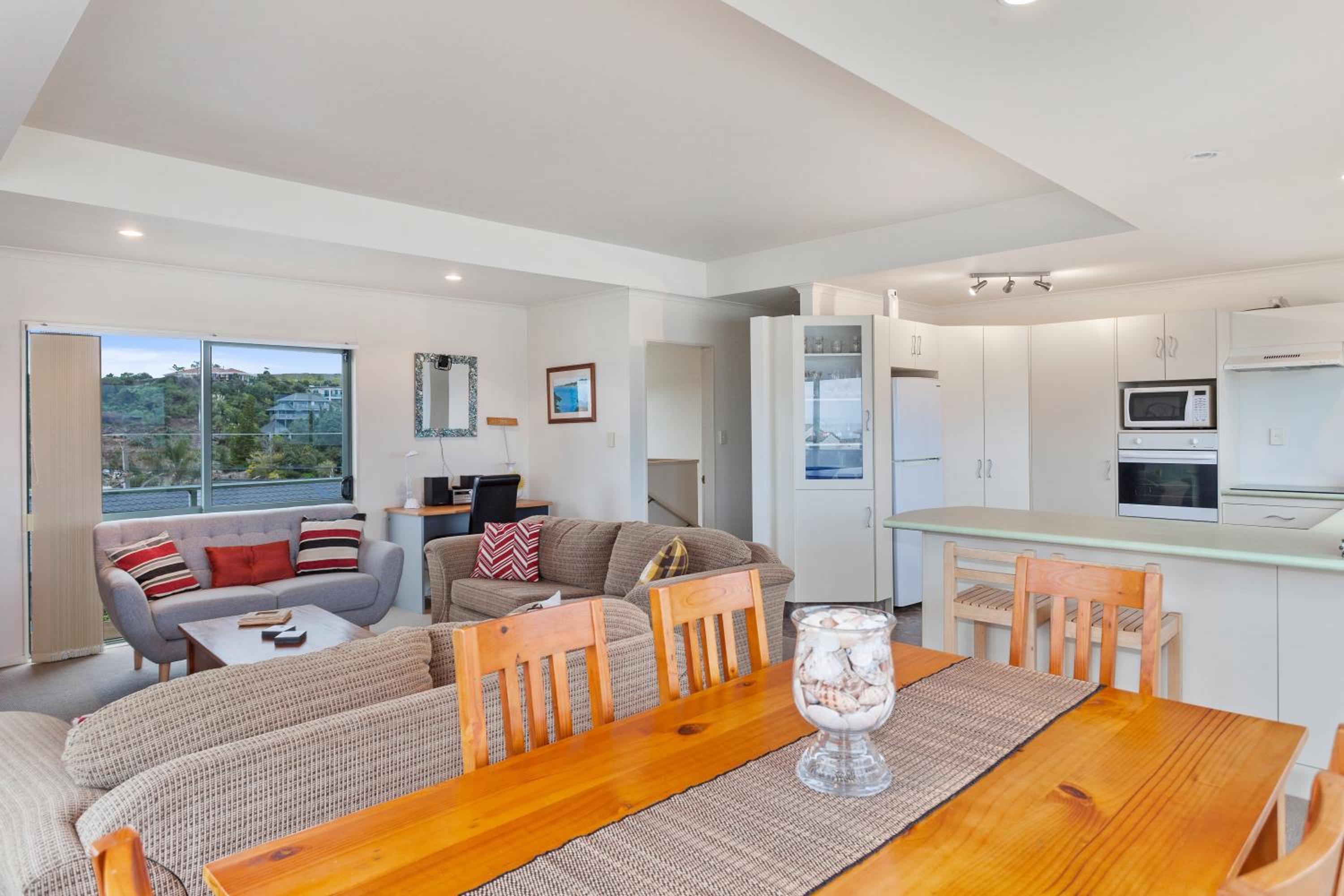 White Island Views - Ohope Holiday Home view 3