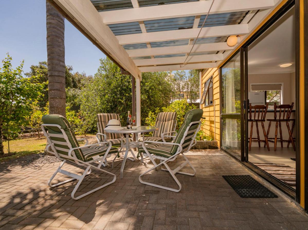 The Olive Grove Retreat - Matarangi Holiday Unit view 4
